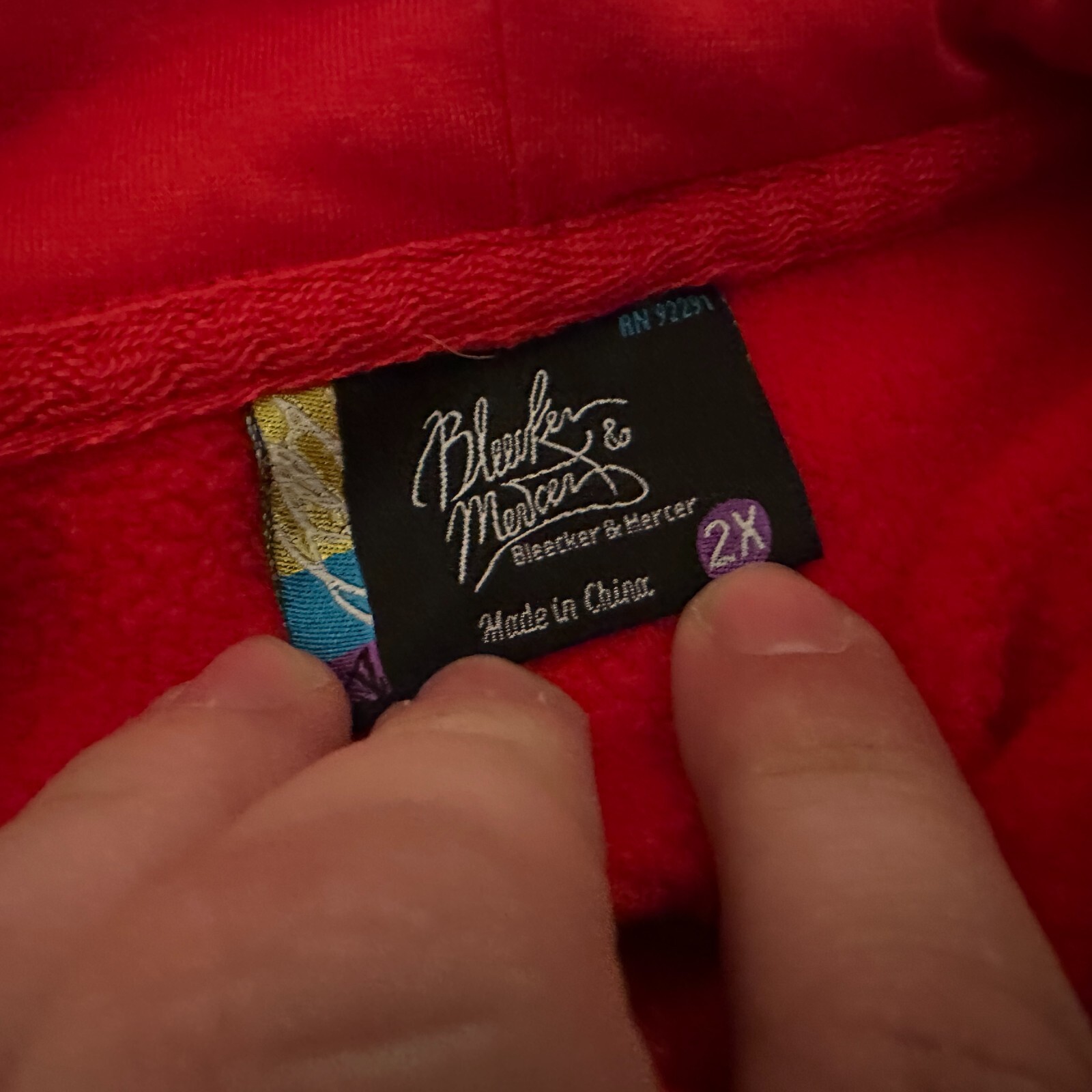 Secure the Bag – Bleecker & Mercer Red Sweatshirt size 2XL – Money Cash Stacks