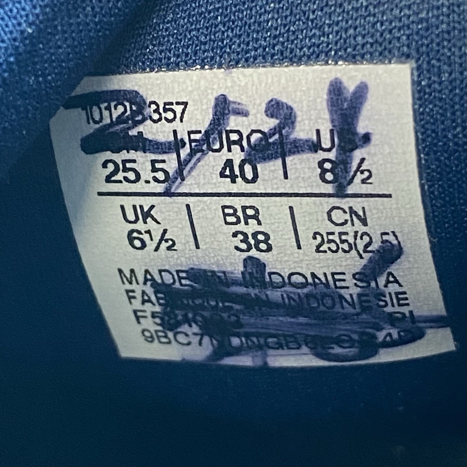 Asics Sneakers Womens 8.5 Gel Kayano 30 1012B357 Blue Running Athletic Shoes