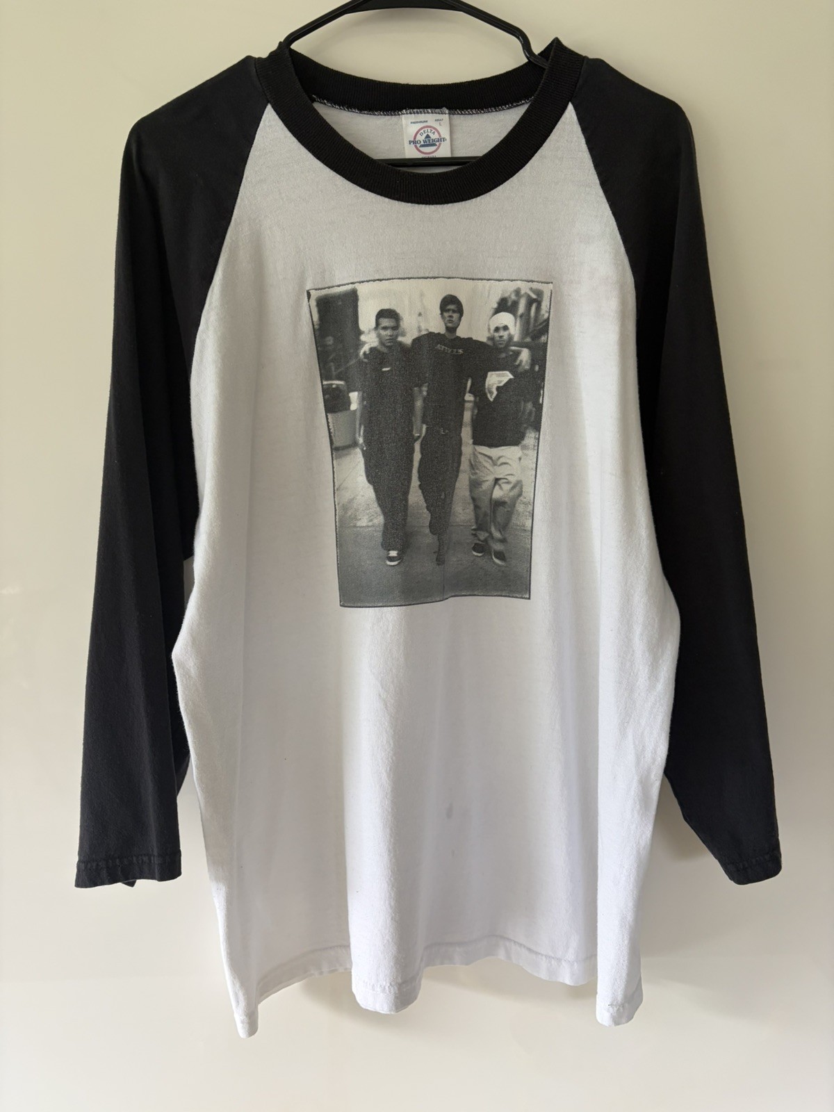 Vintage Blink-182 Band T-Shirt. 2002 Pop Disaster. Baseball 3/4 sleeve. Sz L