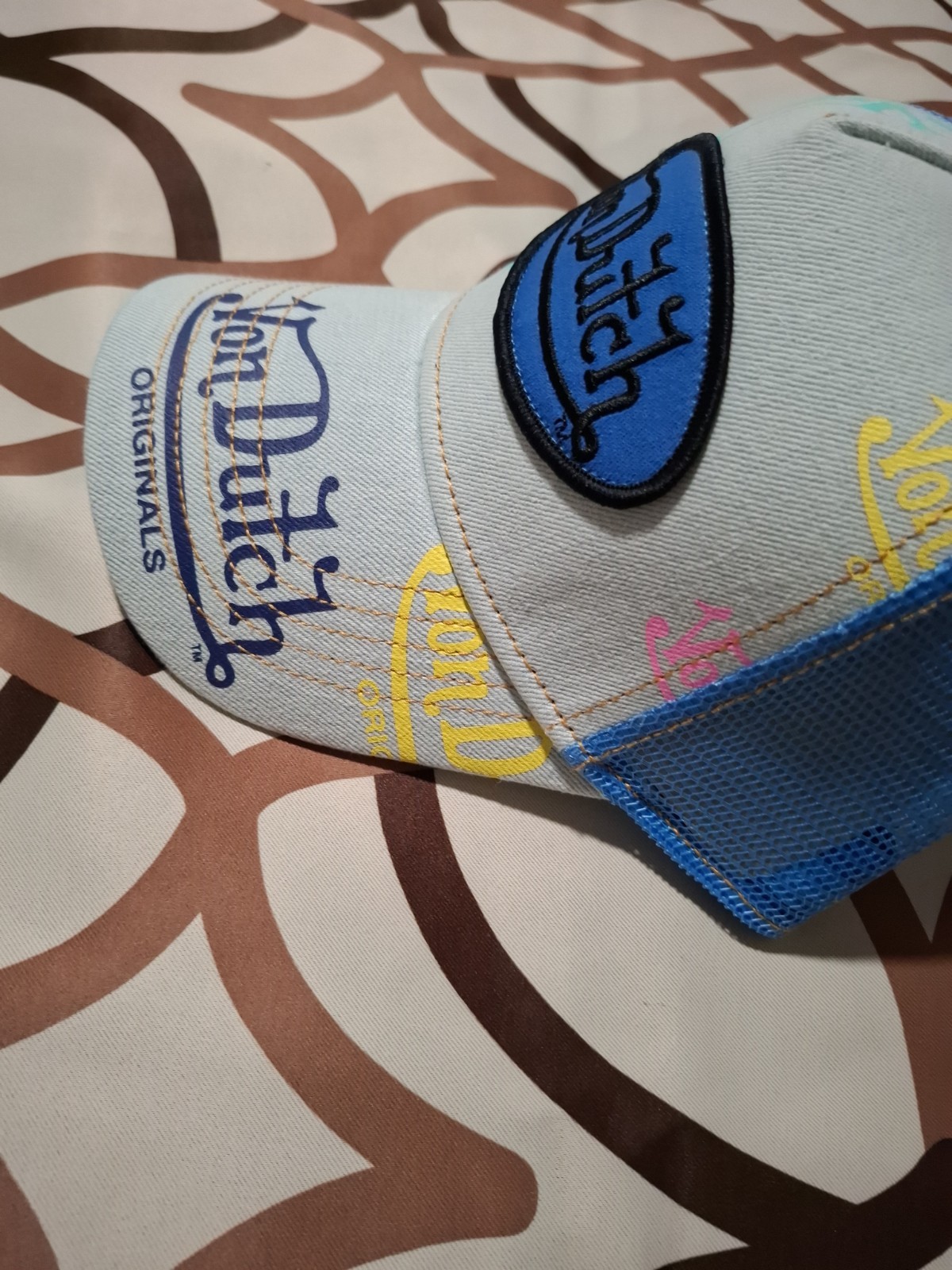 VON DUTCH BLUE & BEIGE TRUCKER HAT MESH BACK ADJUSTABLE LOGO ONE SIZE