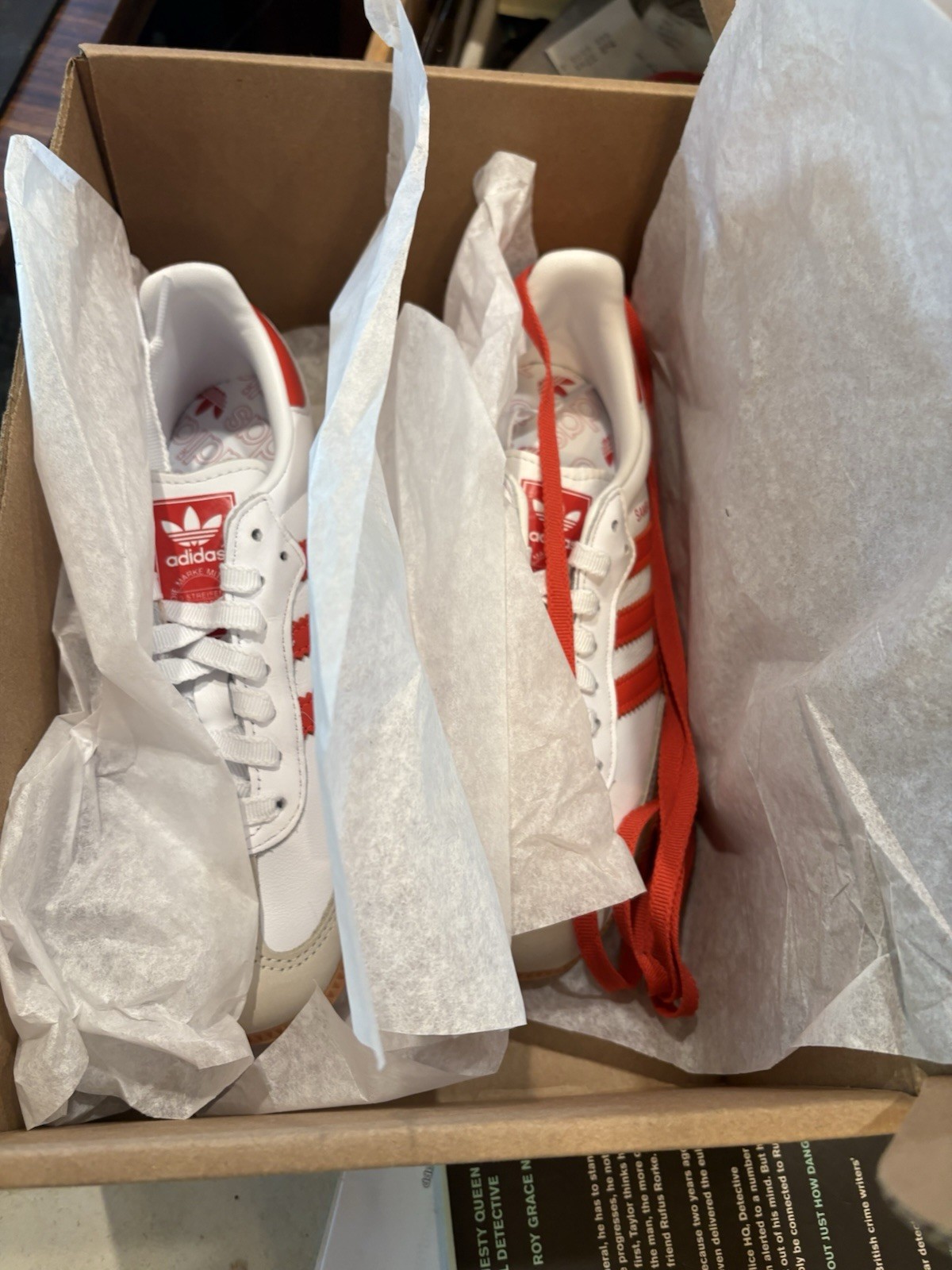 – Adidas Samba OG White Orange Sz 6.5