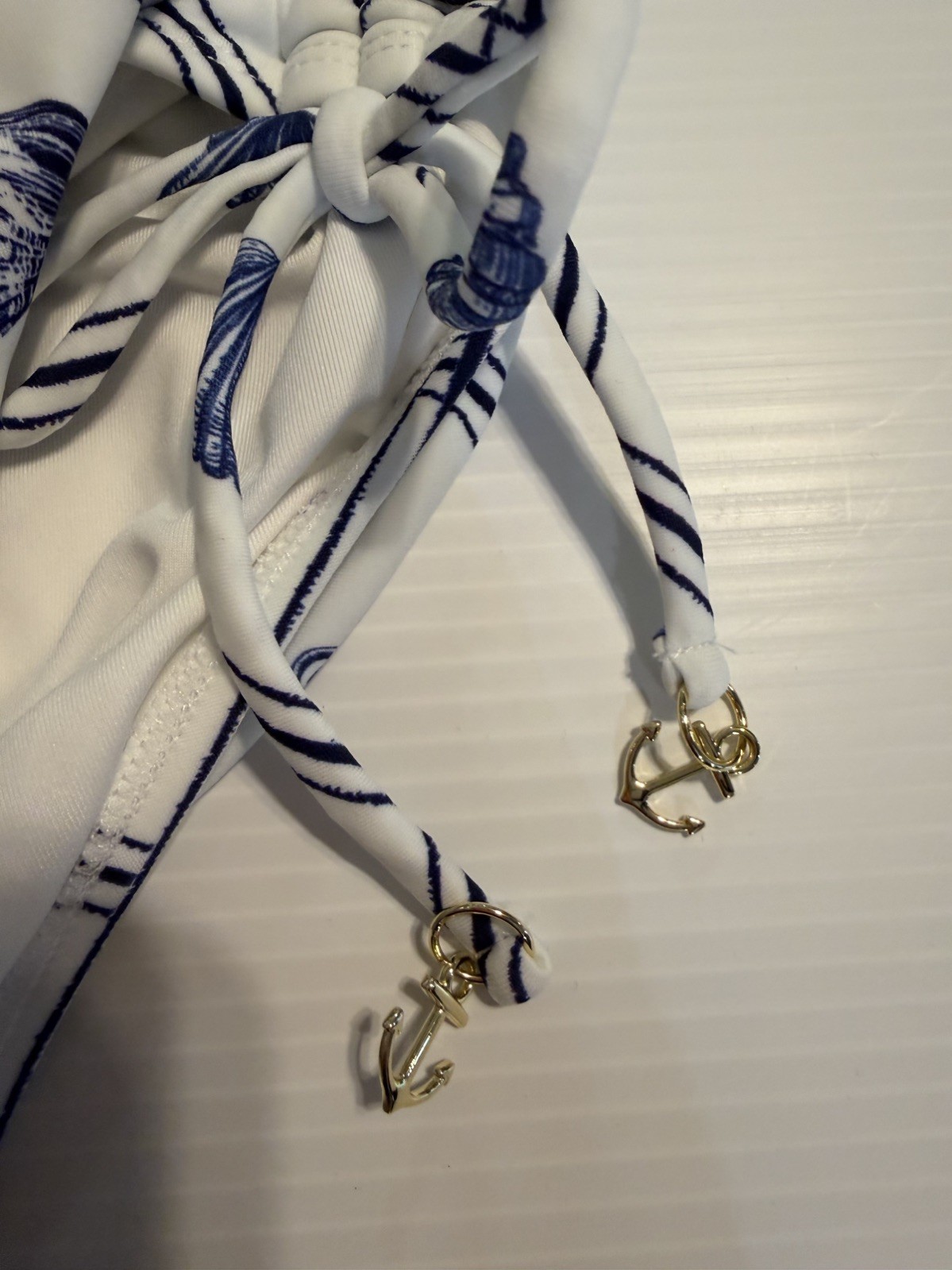 Women’s Shell Print Anchor Charm Medium Coverage Swimsuit Blue/White X-Small