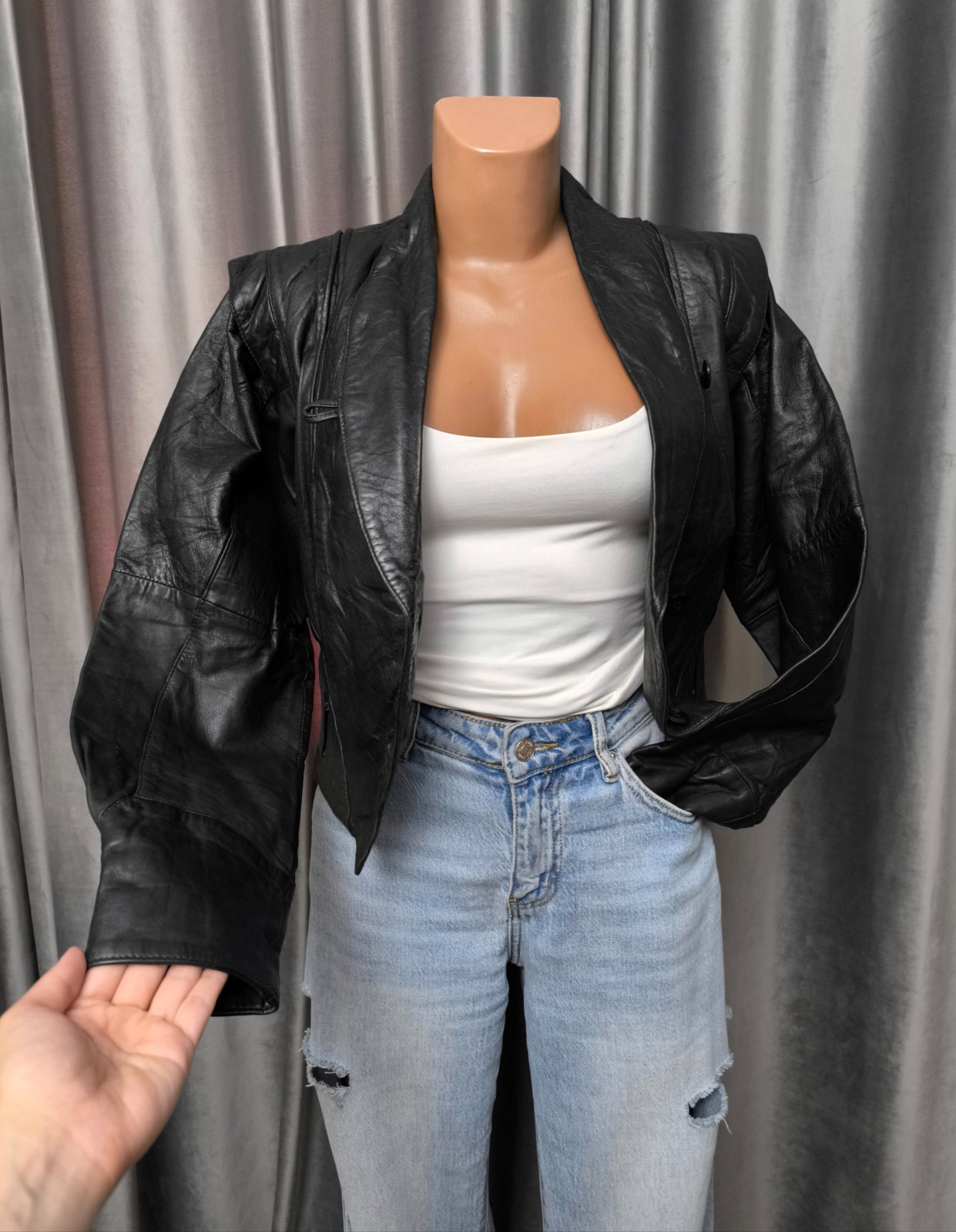Vintage Black Genuine Leather Cropped Jacket Women’s S 80s Shoulder Pad Blazer