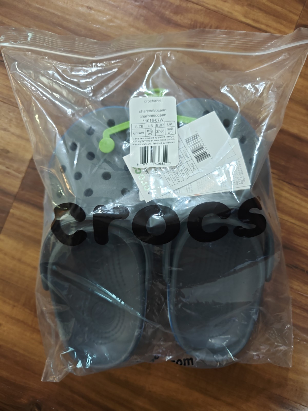 Crocs Crocband Clog Men 5 Women 7 Unisex Charcoal/Ocean Blue Gray NEW IN BAG!