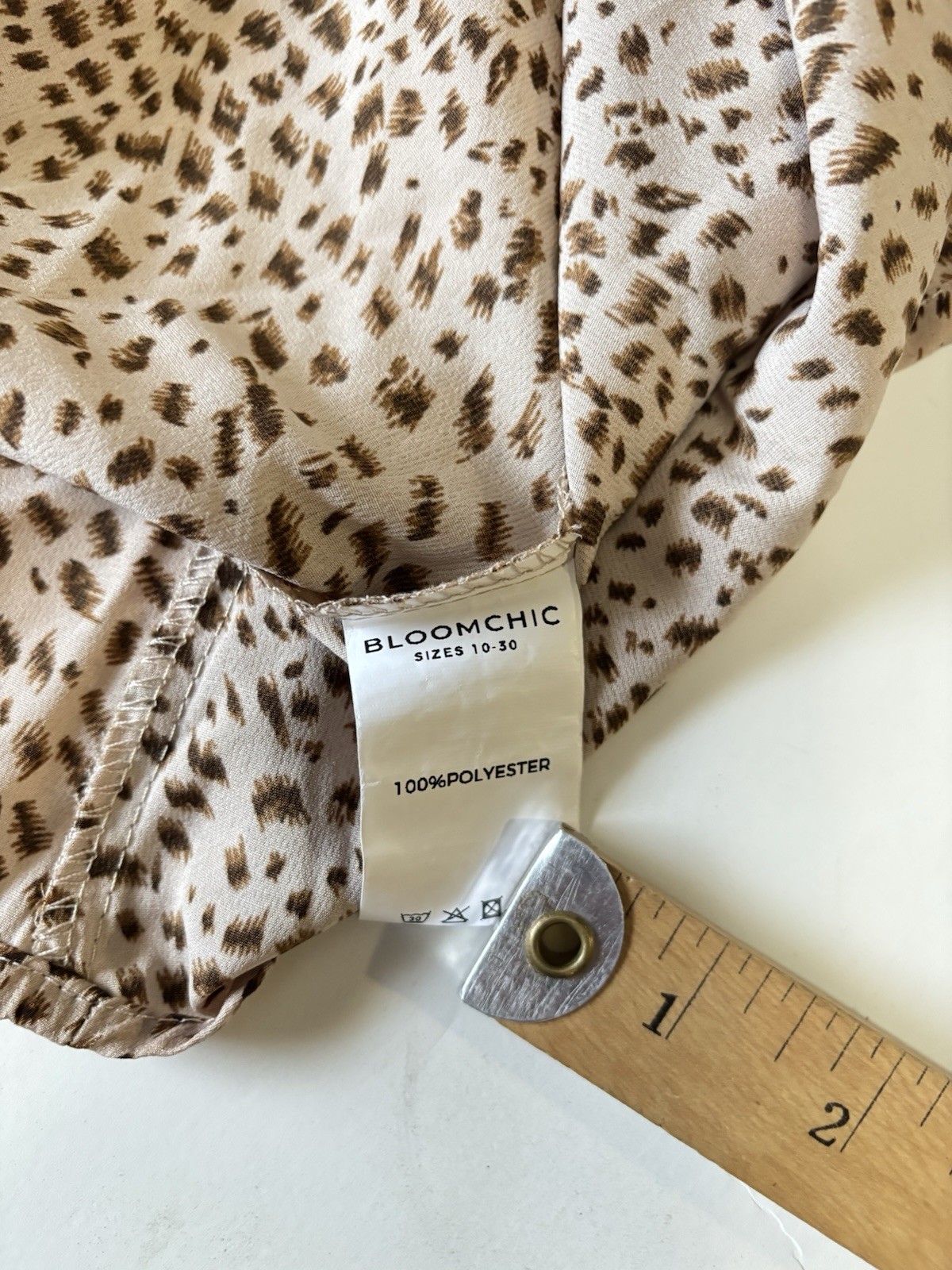 Bloomchic 18-20 Brown Tan Leopard Print V Neck Ruffle Sleeve Blouse Top Flowy