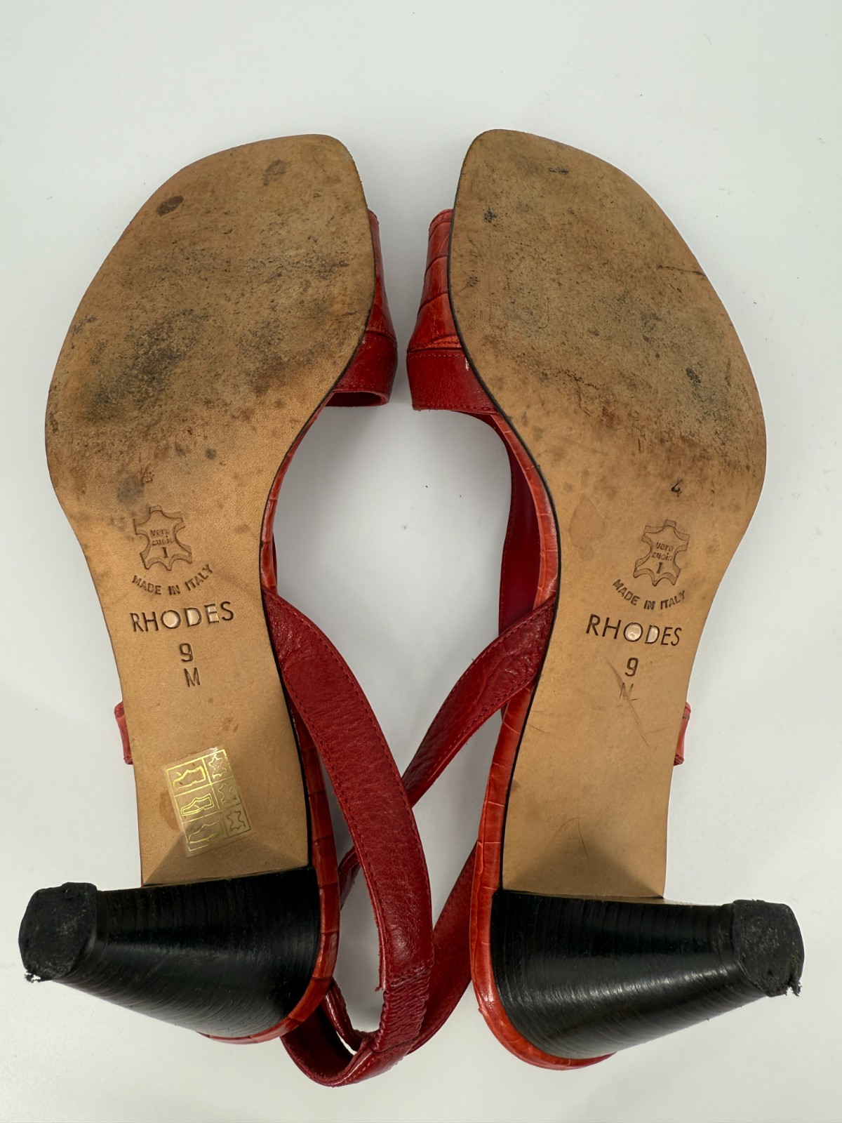 Brighton Rhodes Red Leather Heels Womens 9M Made In Italy Croc Emboss Slingback