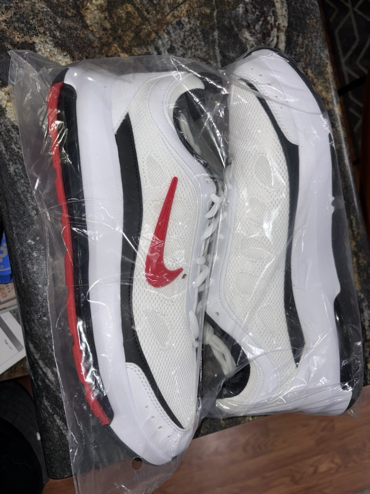 Nike Air Max AP Men’s Size 12 New But No Box