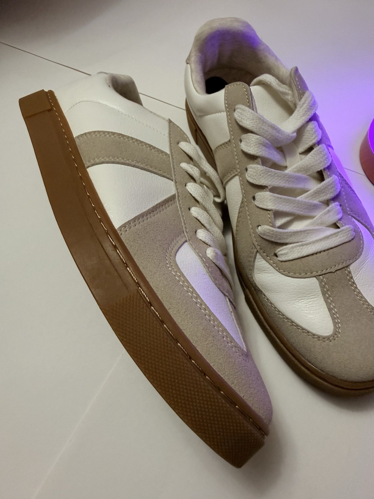 Comfort Lace Up Casual Sneakers White Beige Suede Synthetic Rubber Low Top