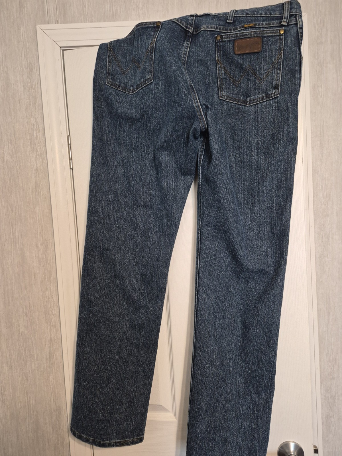 38×34 wrangler blue jeans 47macms