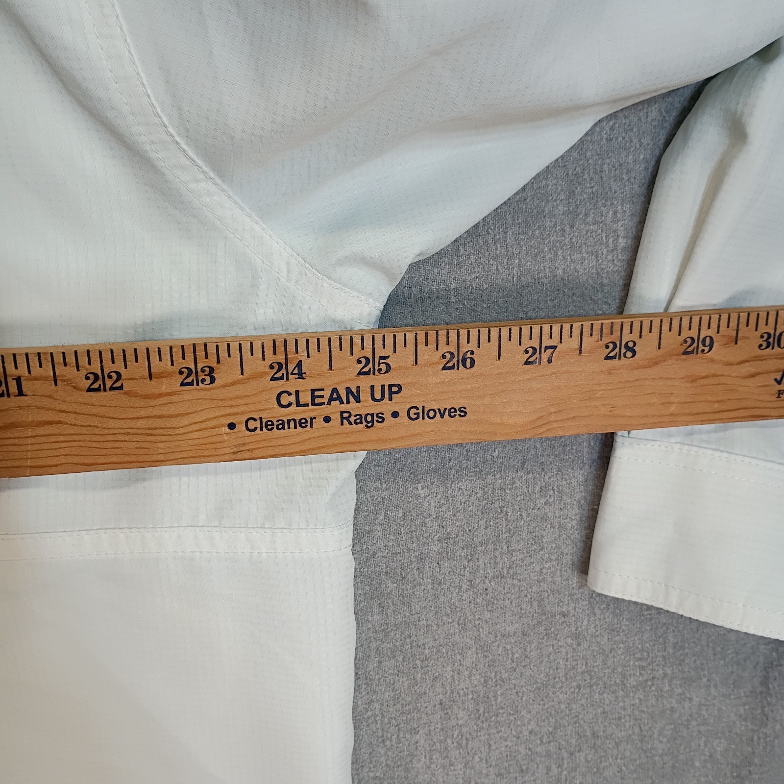 Habit L White Performance Fishing Shirt UPF 40+ Vented Solar Factor Utility Hike