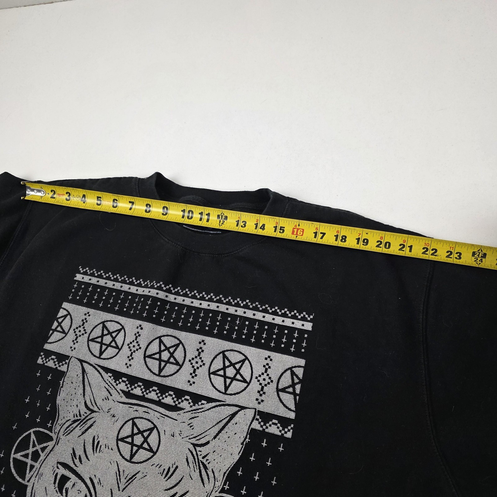 Blackcraft Sweatshirt Mens L/XL Black Cat Pentagram Graphic Pullover Goth