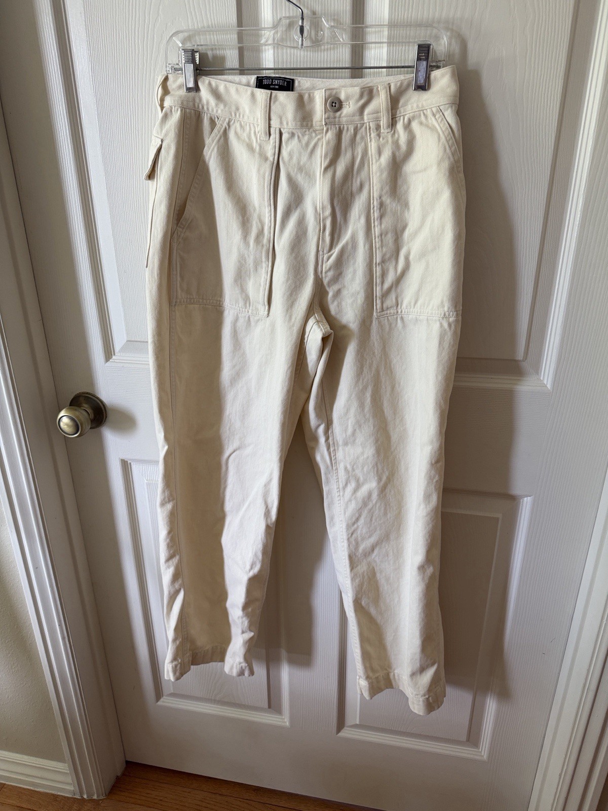 Todd Snyder Cream Cargo Pants Sz 30/30. Box33