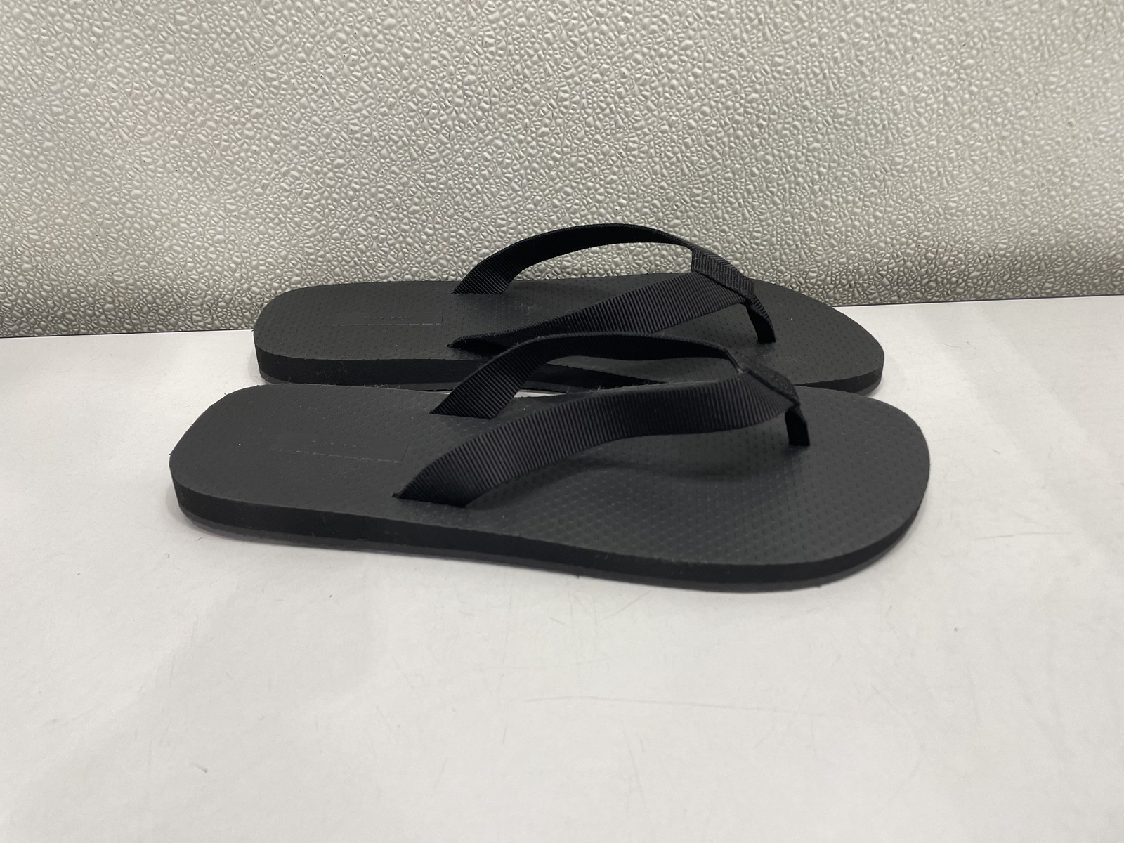 The Row Dune Classic Sandals Men’s US 10, Black