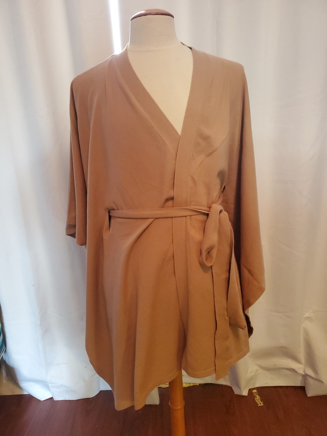 Torrid Rayon Polyester Nylon Belted Ruana Shawl Wrap Beige Size 3/4