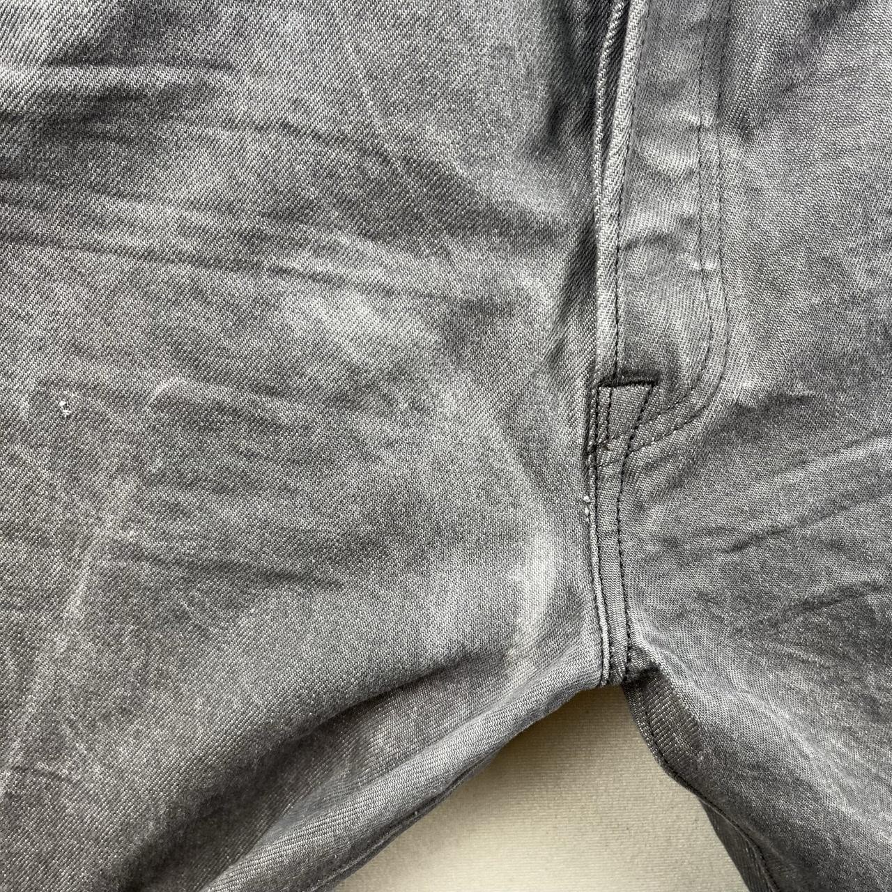 Levis 501 Jeans Mens 36×30 Gray Denim Original Straight Button Fly Charcoal Wash