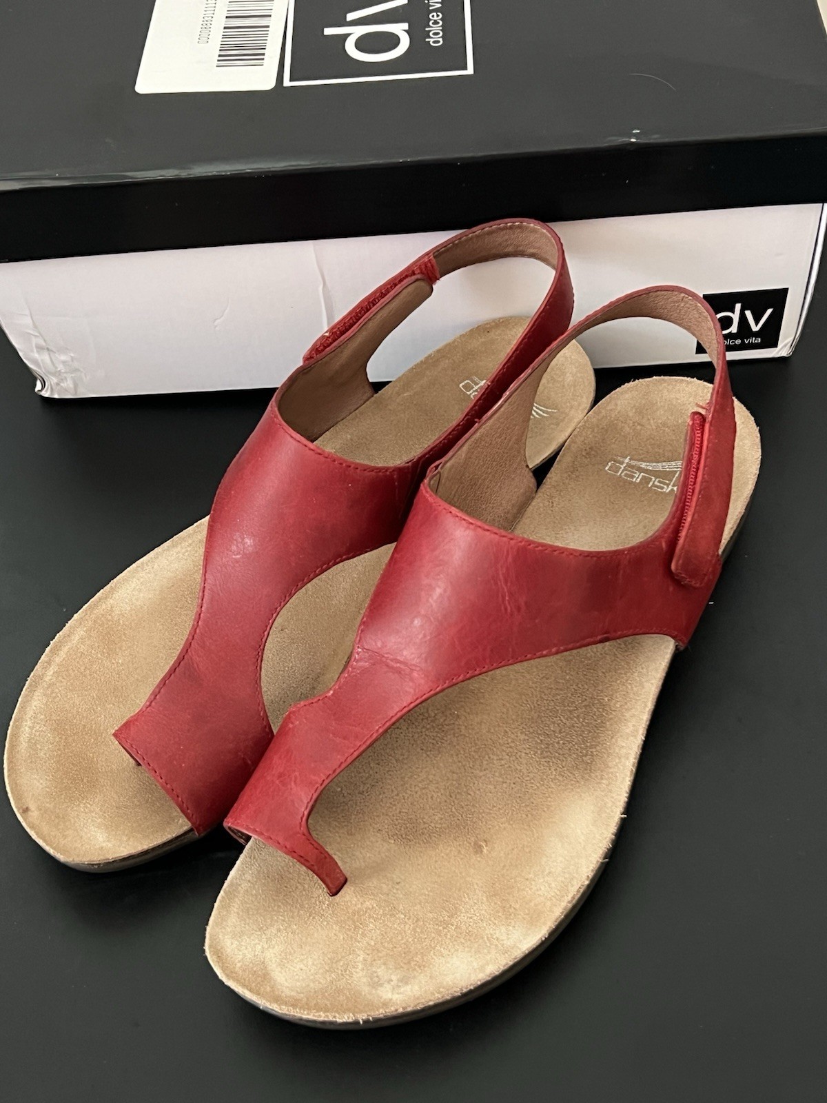 Dansko Reece Toe Loop Sandals Cinnabar Red Leather EU 40 US 9.5 / 10 Vietnam
