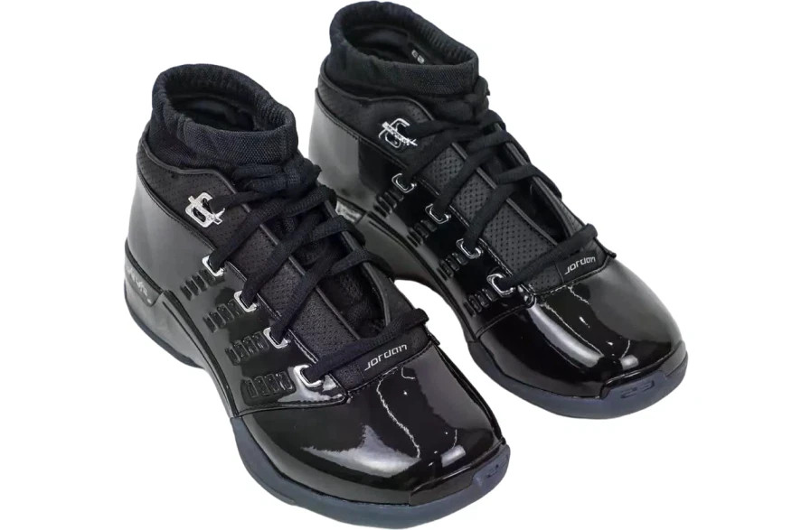 Men – Jordan 17 Low “Black Patent” IV7640-001 Size US 7-12