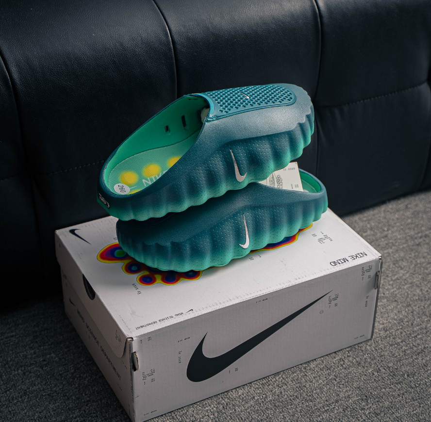 Nike Mind 001 Men’s Pregame Mules “Geode Teal” – New With Box