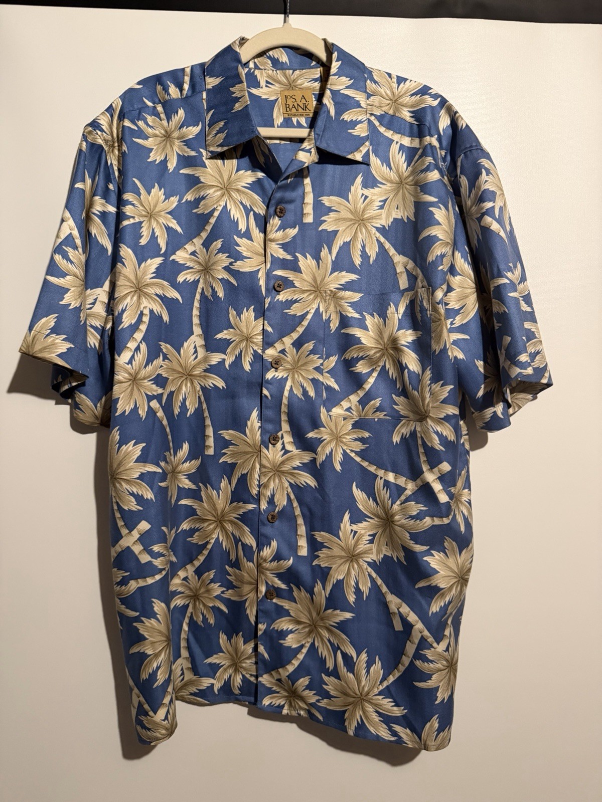 Joseph A Banks Silk Men’s Hawaiian Shirt With Palm Leaves Medium