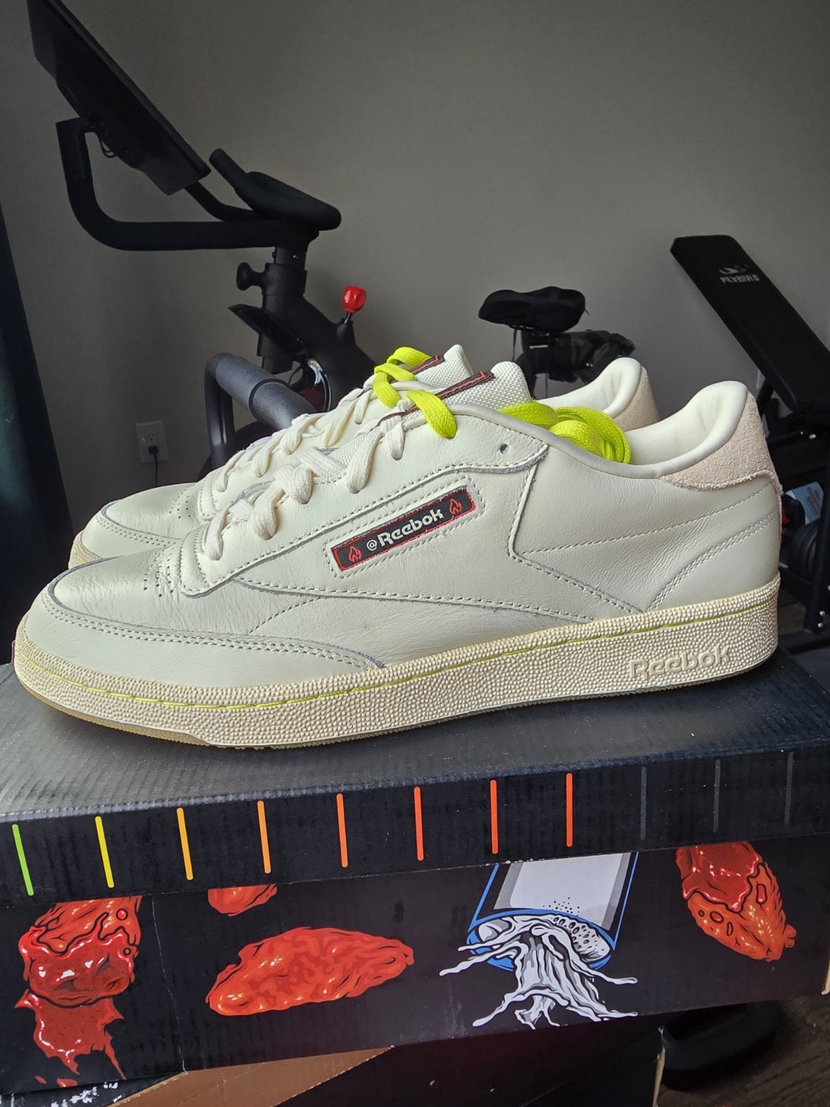 Reebok Hot Ones Club C 85 Scoville Levels Low Top Leather H68847 White