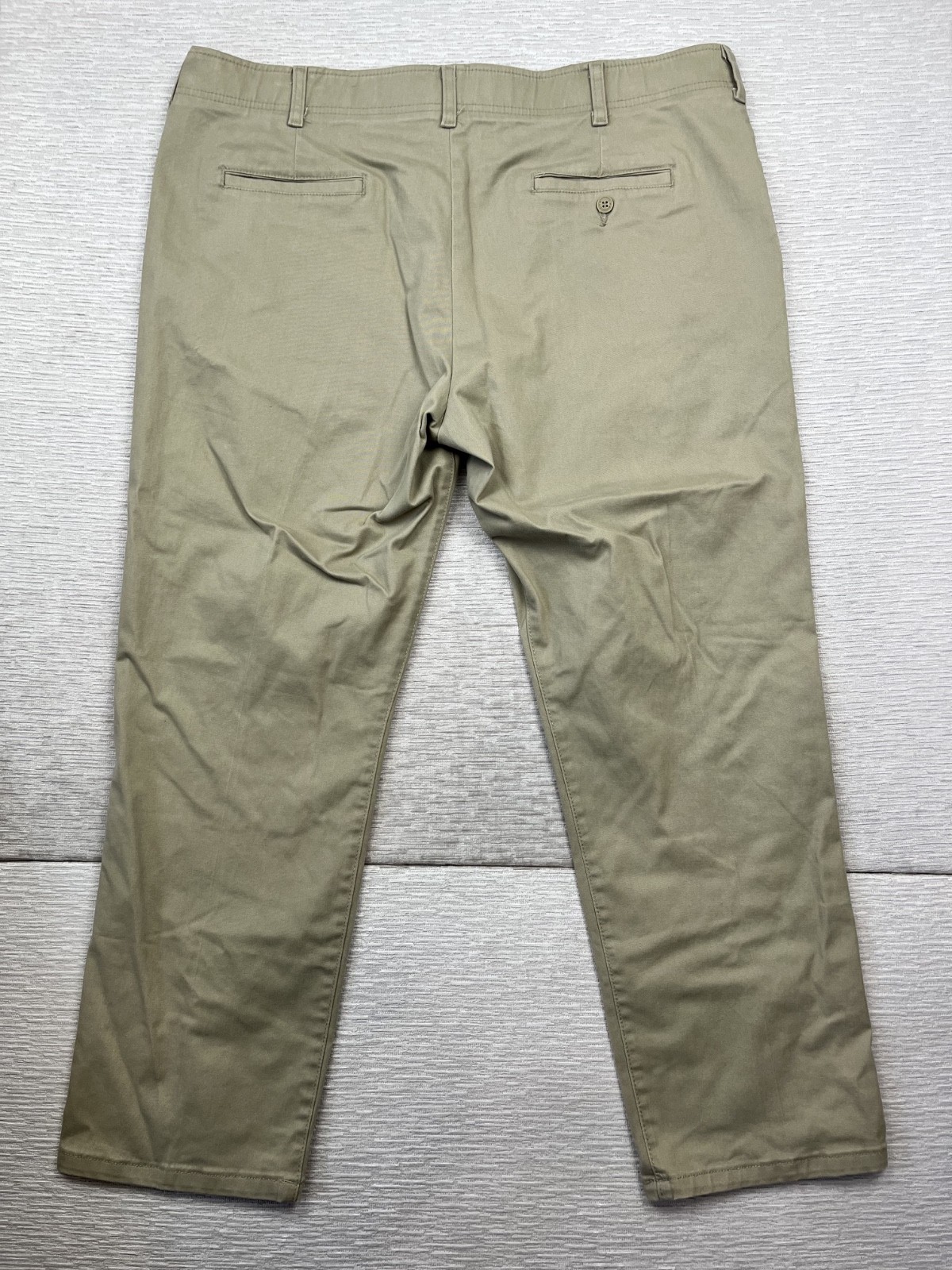 Lee Extreme Motion Men’s Khaki Pants Straight Fit Tapered Leg Size 40×30