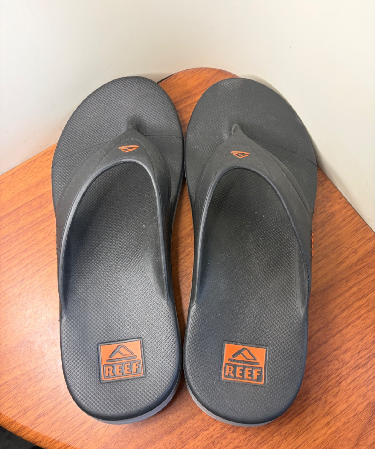 Reef One Fanning Men’s Flip-Flop Sandals Size 9 Black/Grey