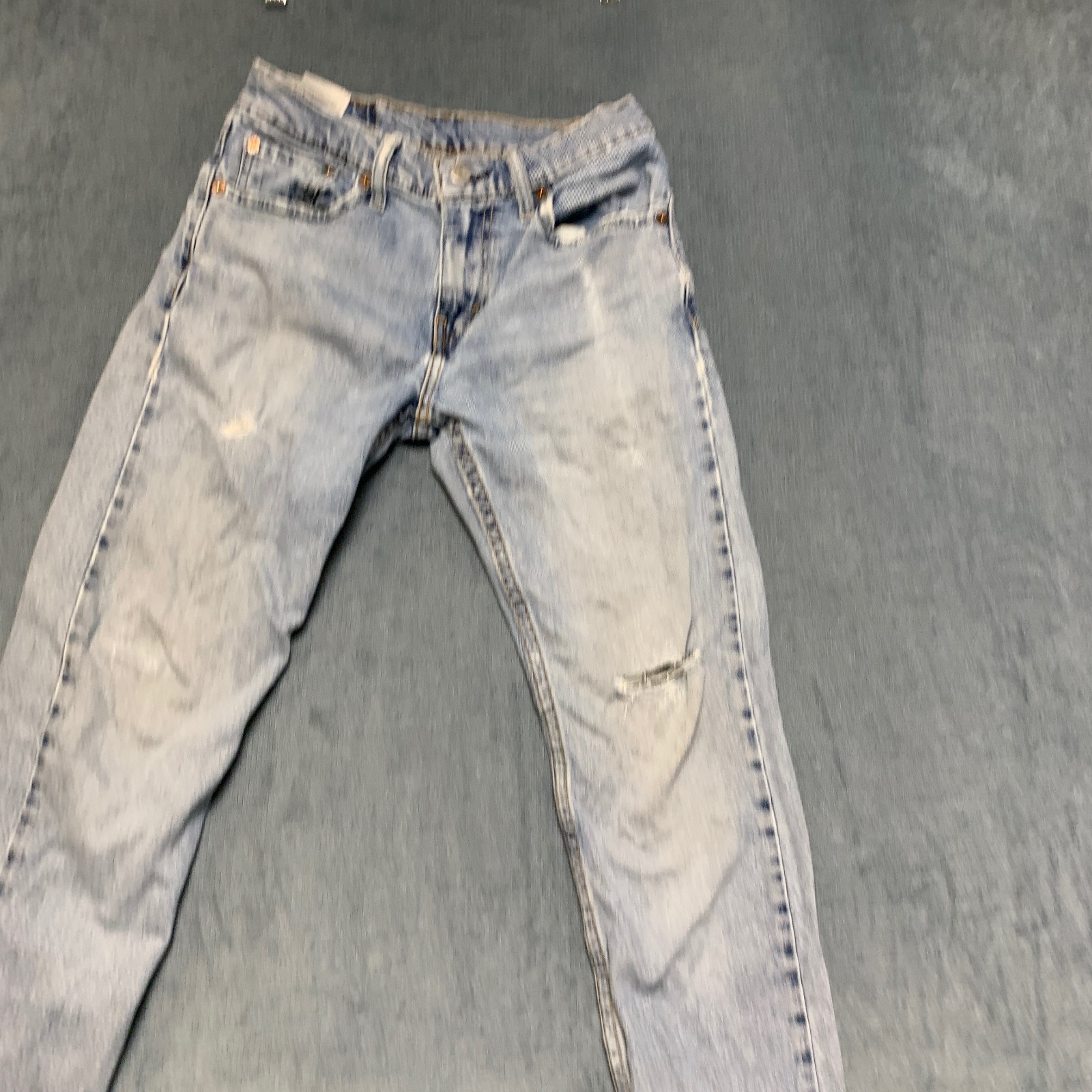 Levi’s 512 Slim Taper Fit Jeans Mens 28×30 Blue Denim Light Wash Distressed