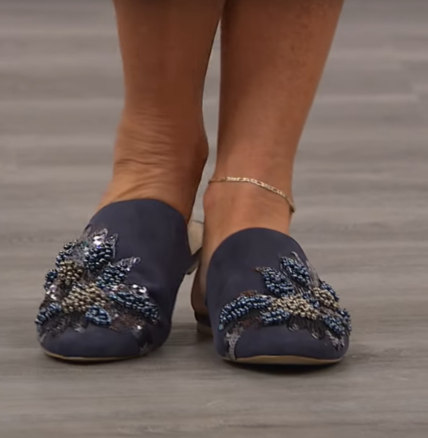Charles by Charles David Women’s Fickle Embellished Mule, Navy, 8 M