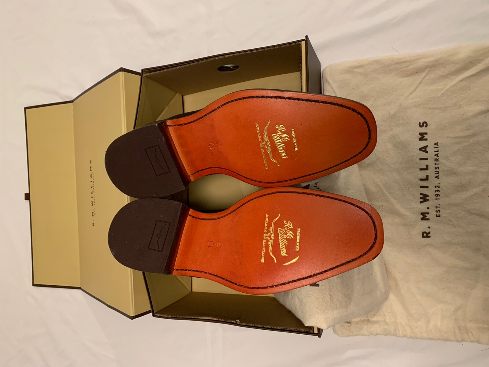 NIB RM Williams Chelsea Boots Comfort Craftsman Yearling Suede Brown Sz 9 $515