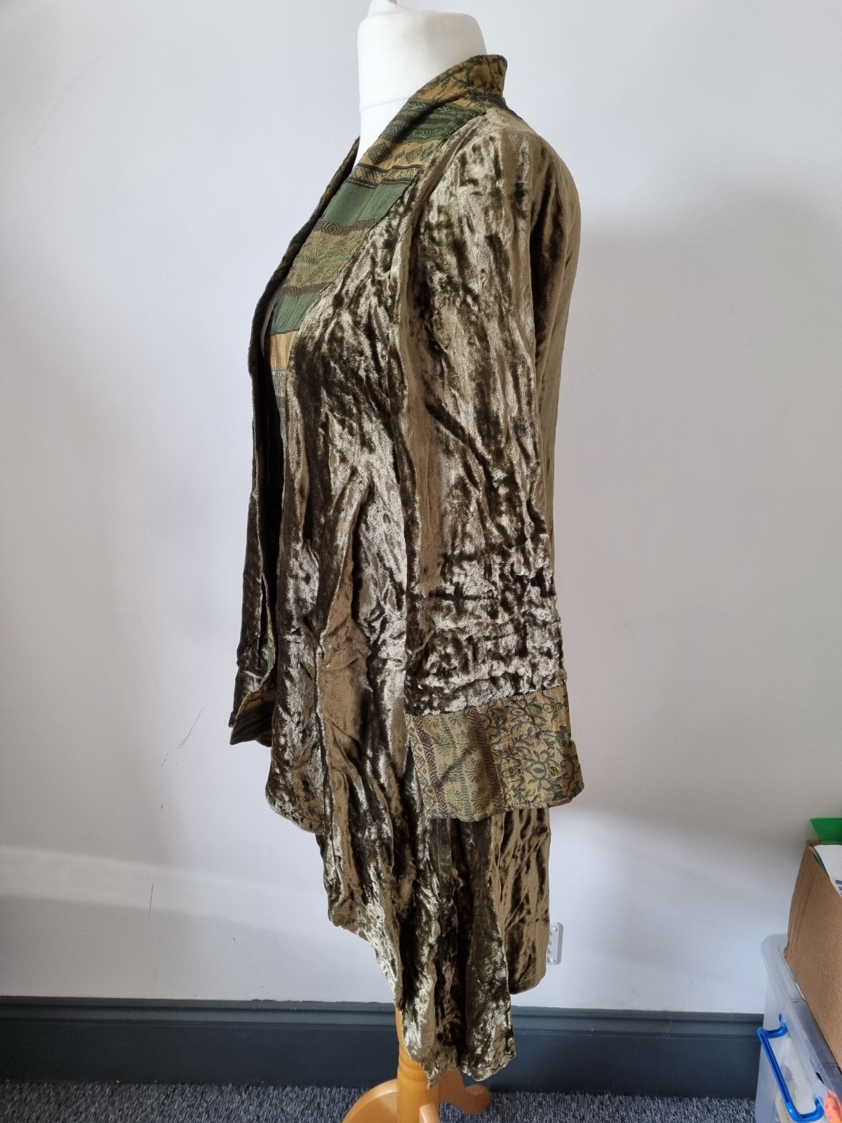 Kasbah Waterfall sides Cardigan Jacket Size 1 (UK 10/12) Green Part Velour