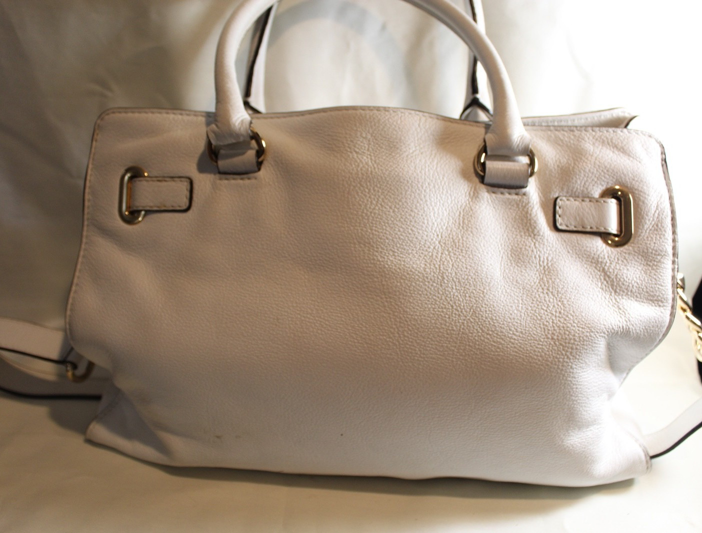 Michael Kors White Pebbled Leather Hobo Handbag Purse w/ Brass Detail Ex-Large