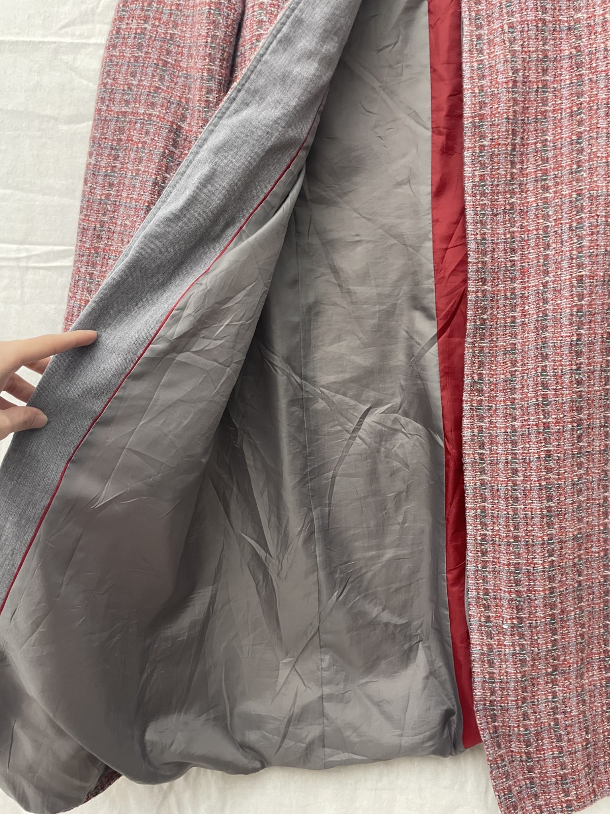 Harvé Benard Women’s 100% Wool Red Gray Plaid Long Coat Jacket Size 12