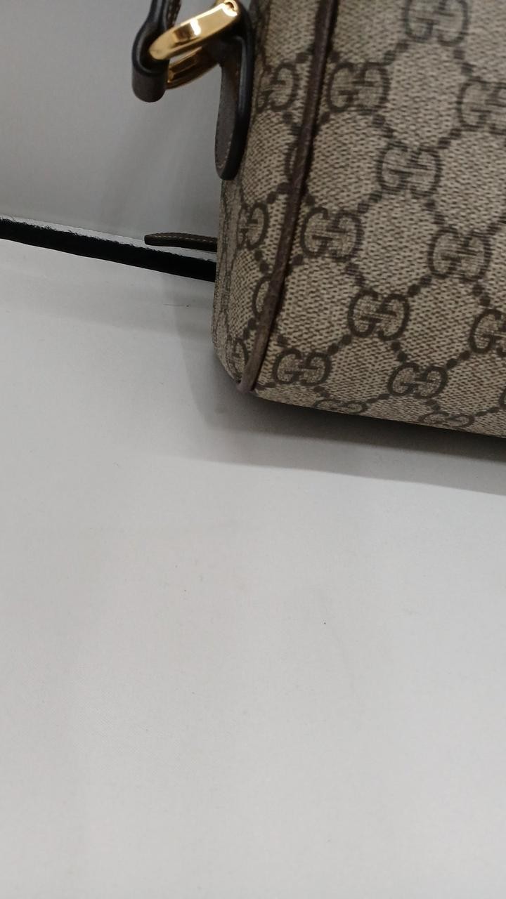 GUCCI GG Supreme Ophidia Model Inner Stains Corner Scuffs Present