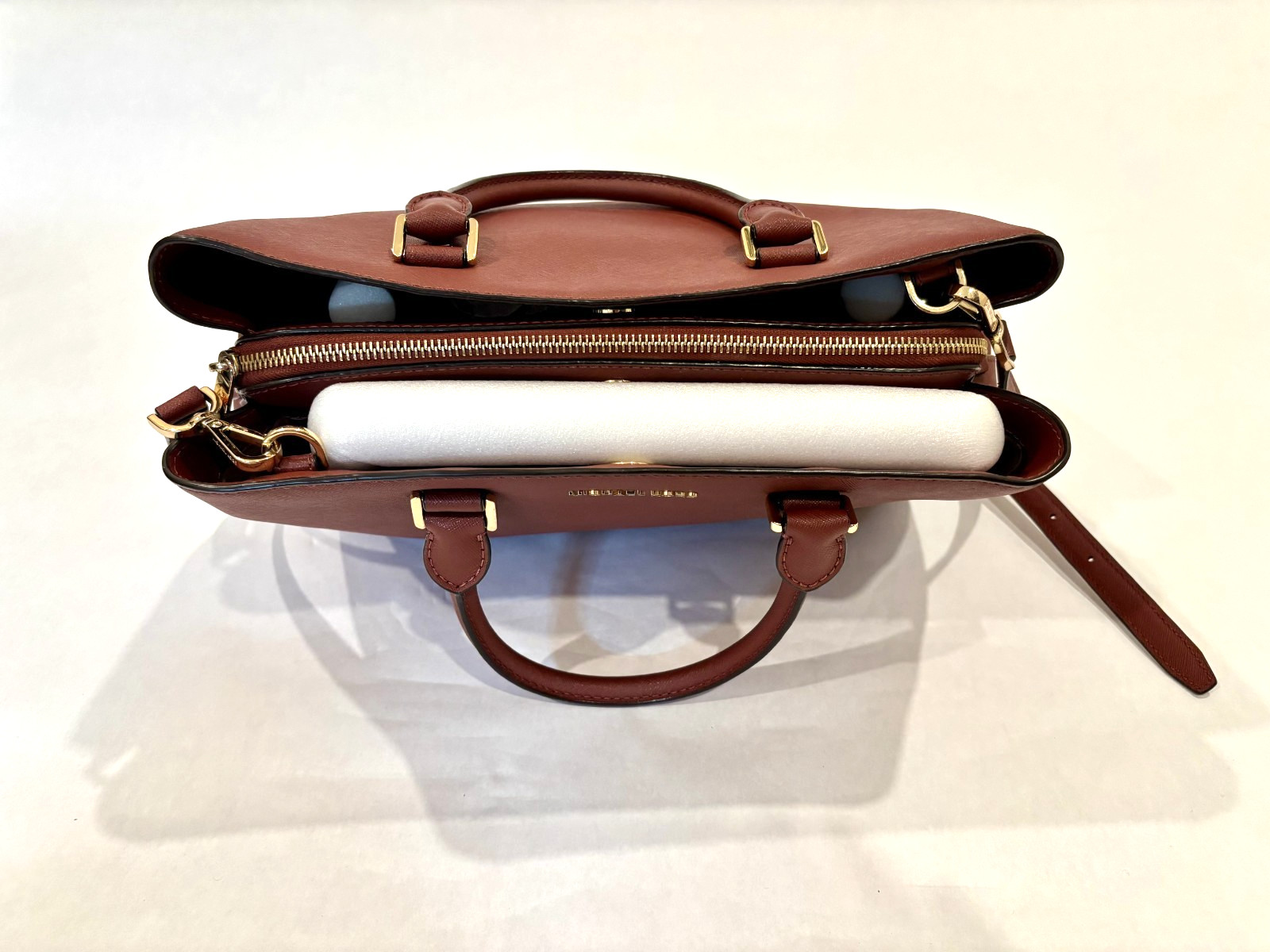 New Michael Kors Savannah Saffiano Leather Large Satchel – Brick – Authentic