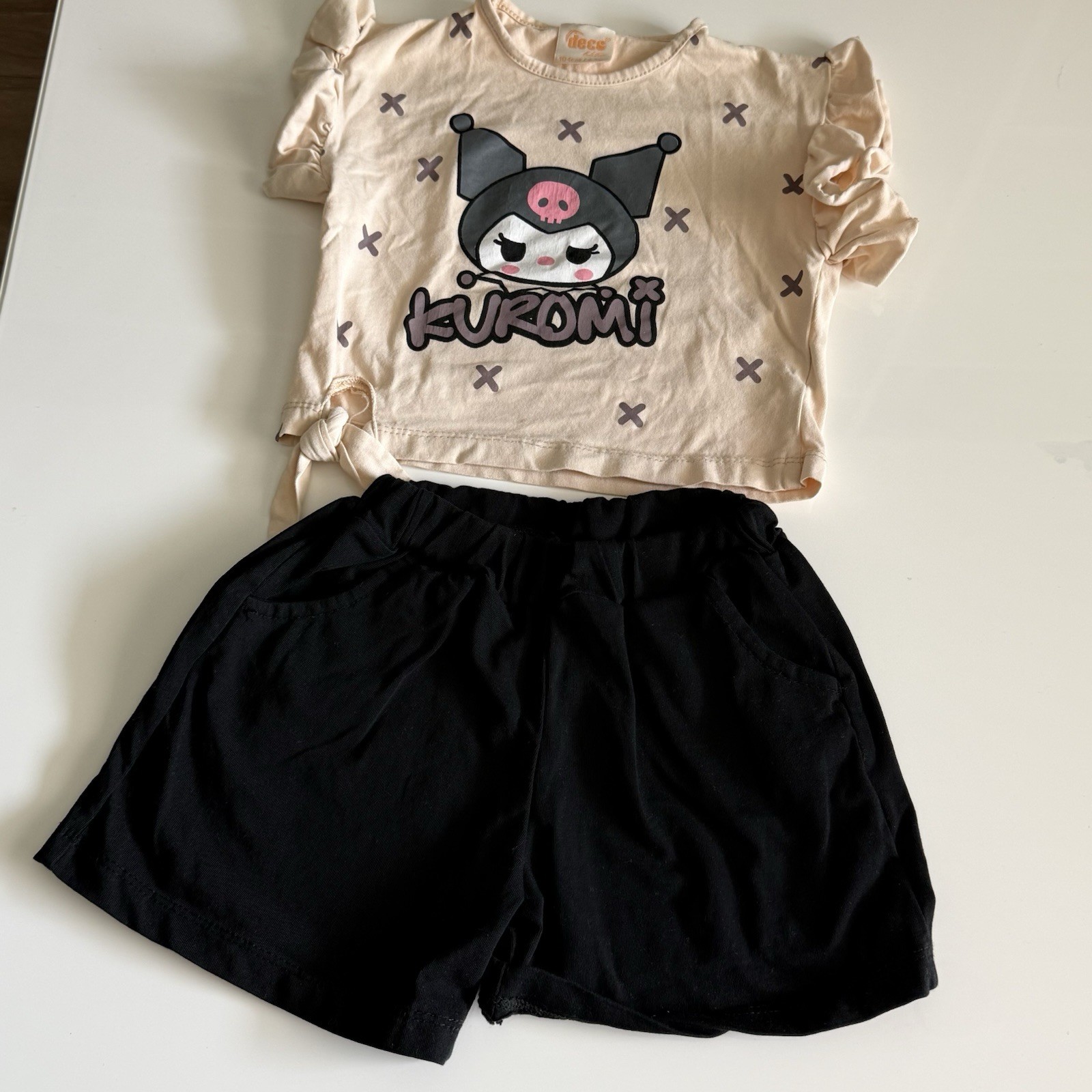 Kuromi Girls 2-Piece Outfit Set Size 4-5 Years Pink Graphic Top & Black Shorts