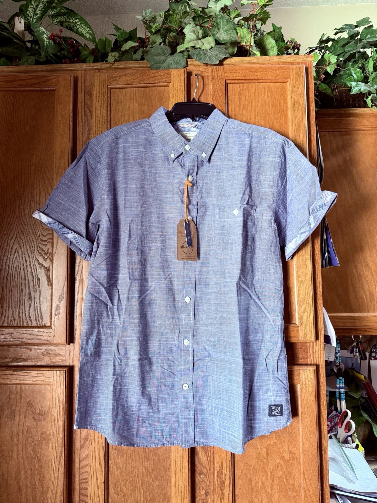 NWT Weatherproof Vintage Men’s Short Sleeve Woven Button Down Shirt Blue Large