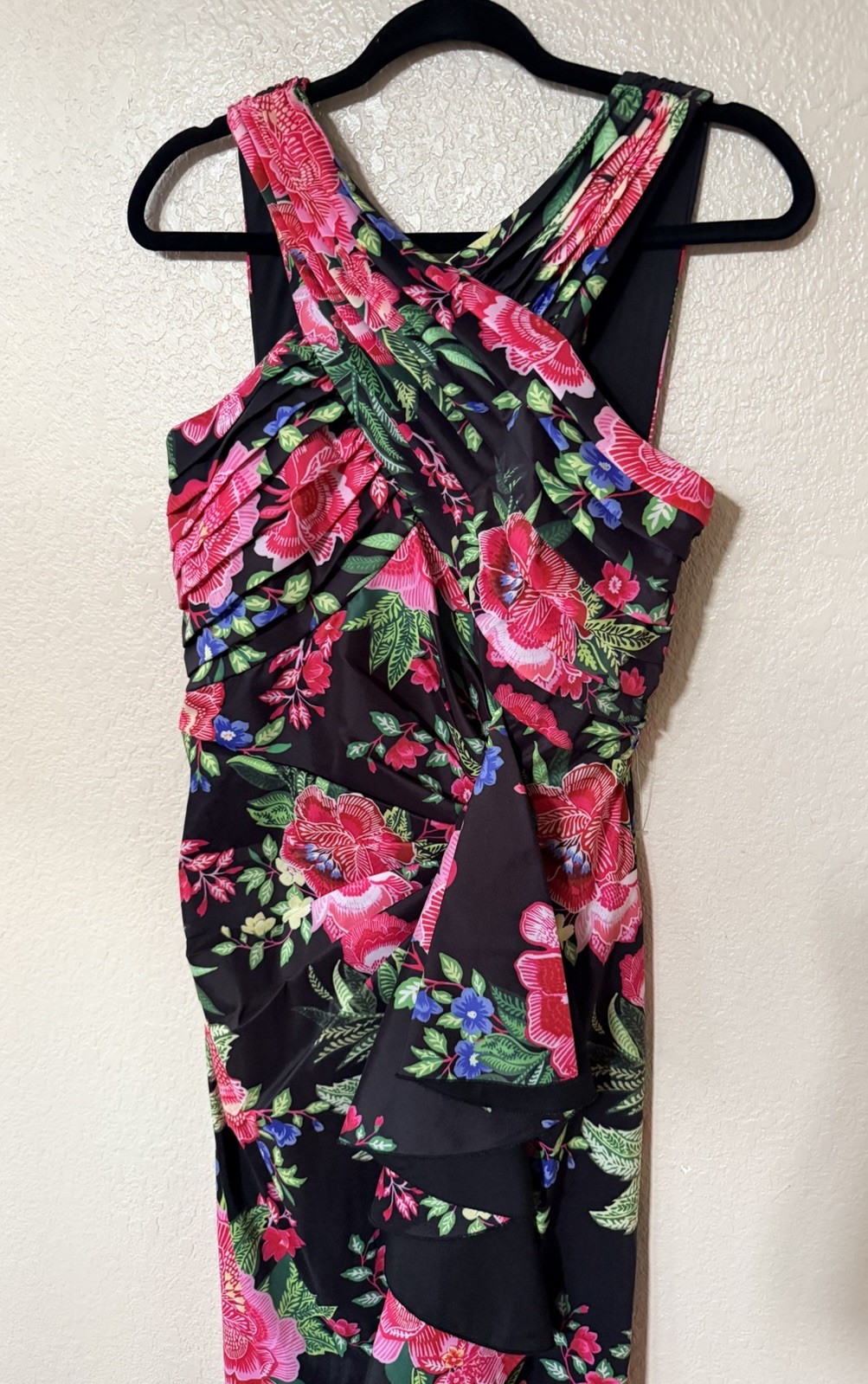 NWT Tadashi Shoji Twist Front Pleated Mermaid Gown in Black Fuchsia Floral Sz S