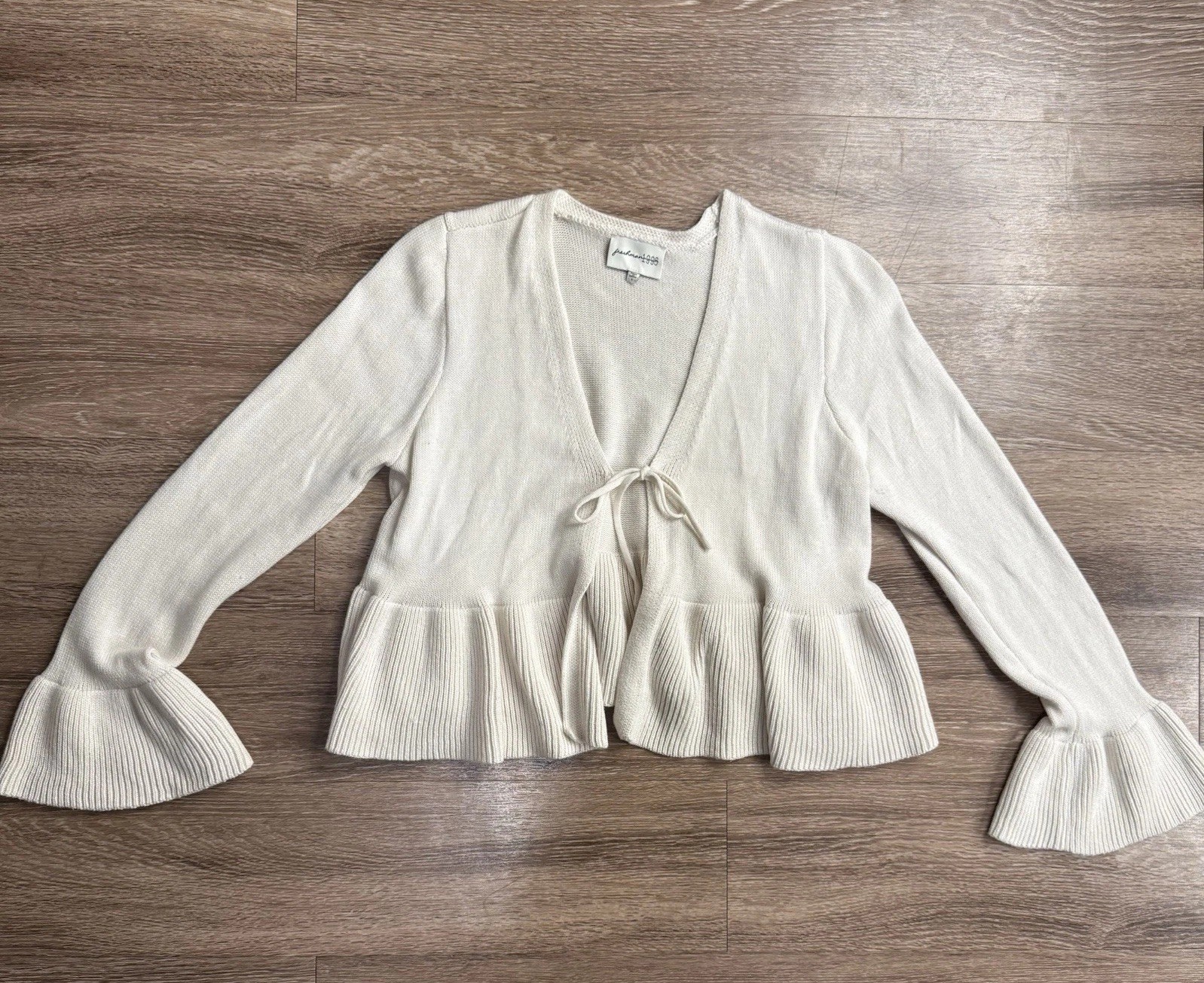 Women’s Beige Sweater Knit Cardigan Size Large