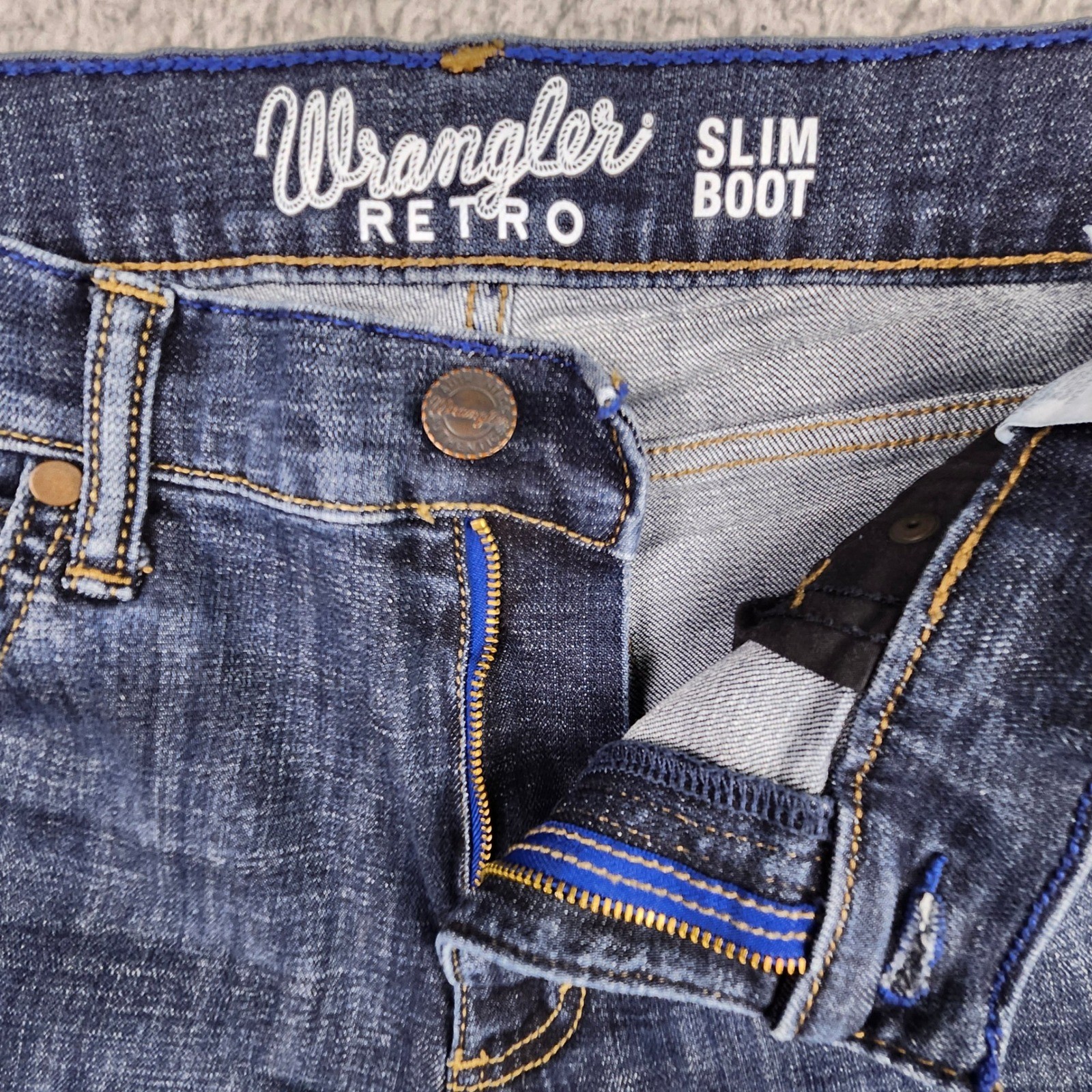 Wrangler Retro Slim Boot Jeans Mens 29×34 Blue Medium Wash Denim 77MWZRE Western