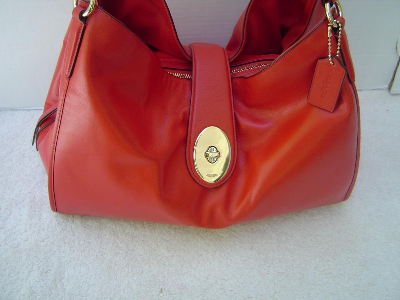 AUTHENTIC COACH VERMILLION SMOOTH LEATHER CARLYLE SHOULDER BAG #37637