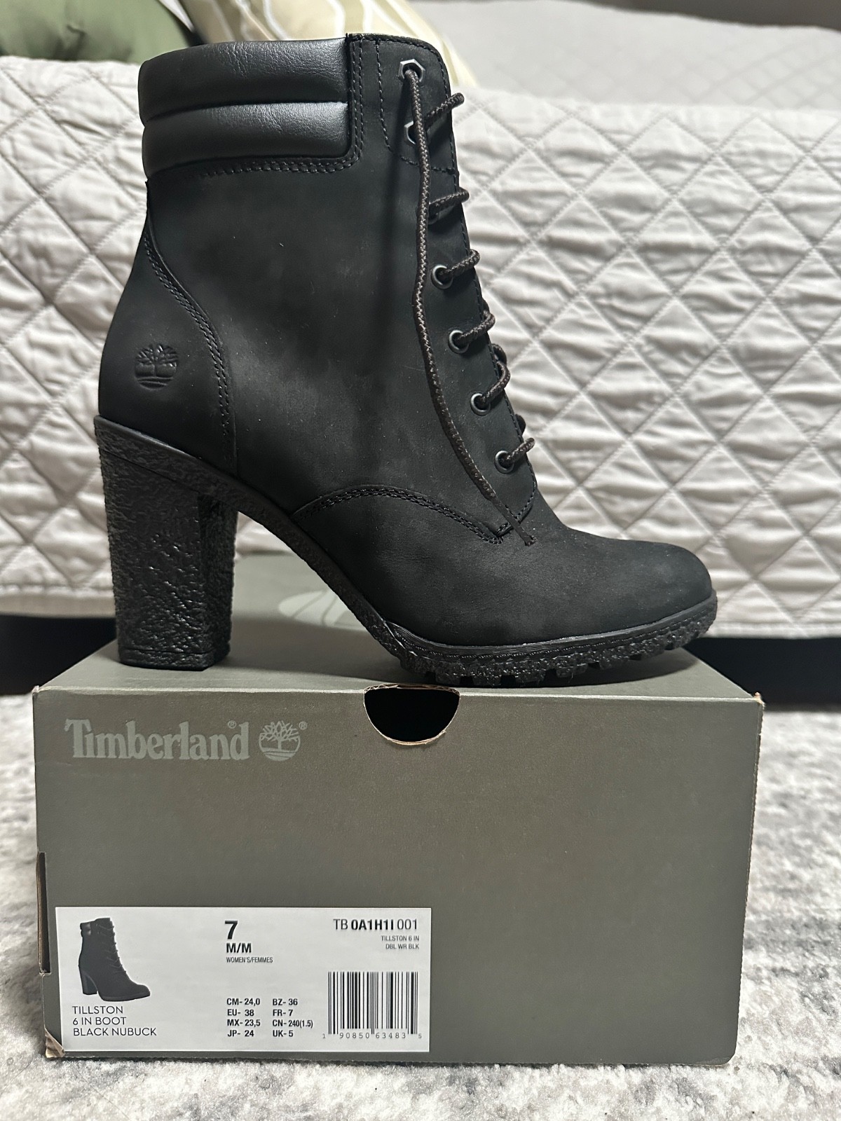 Timberland Tillston 6-Inch Black Nubuck Heeled Boots — Women’s Size 7 M
