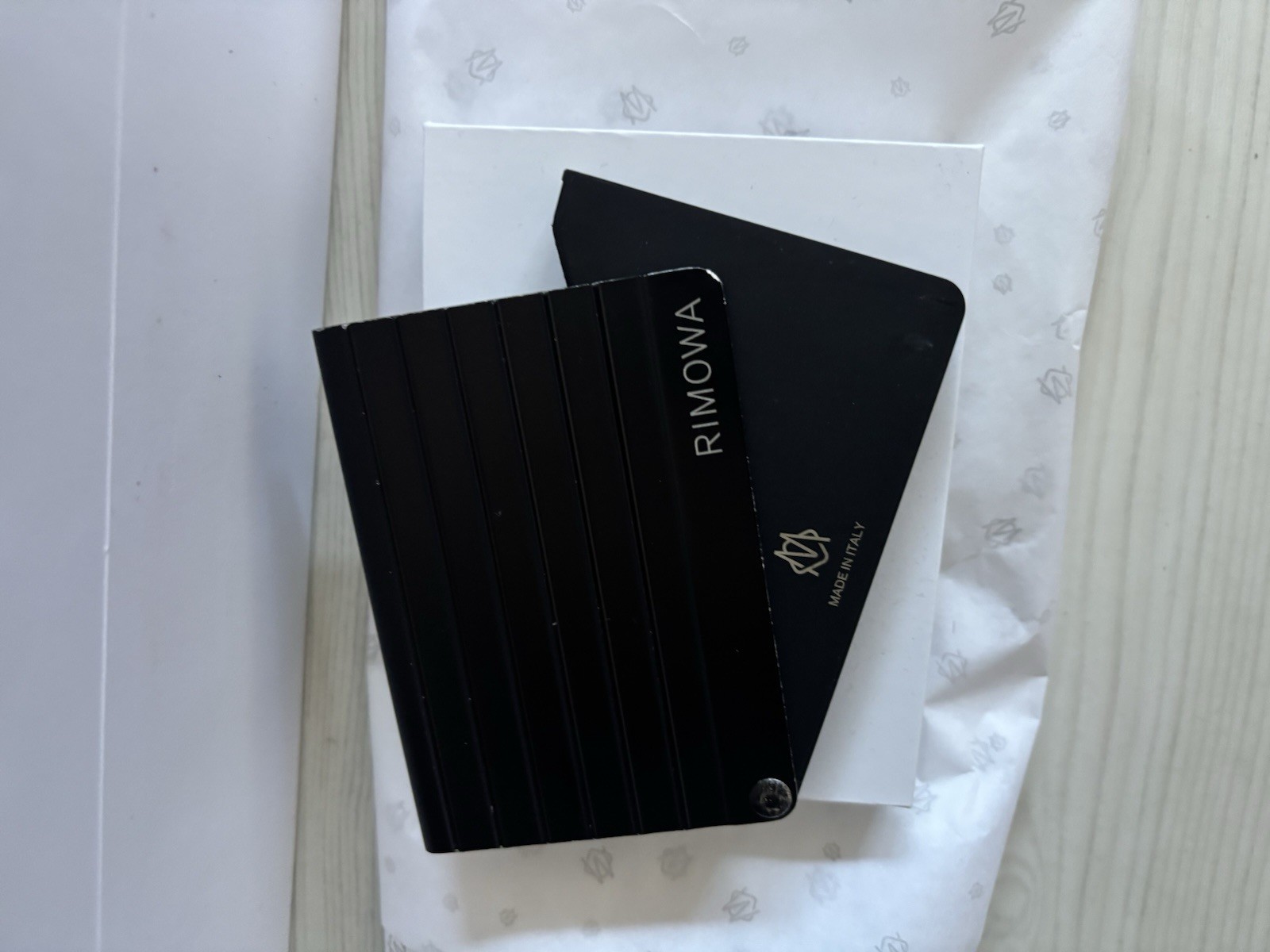 rimowa card holder