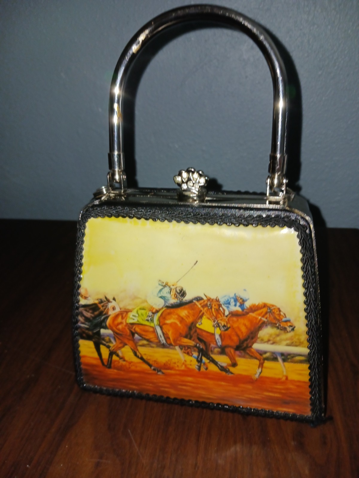 Vintage Style Box Bag Hard Case with Horse Racing Scene 5 x 6 inches