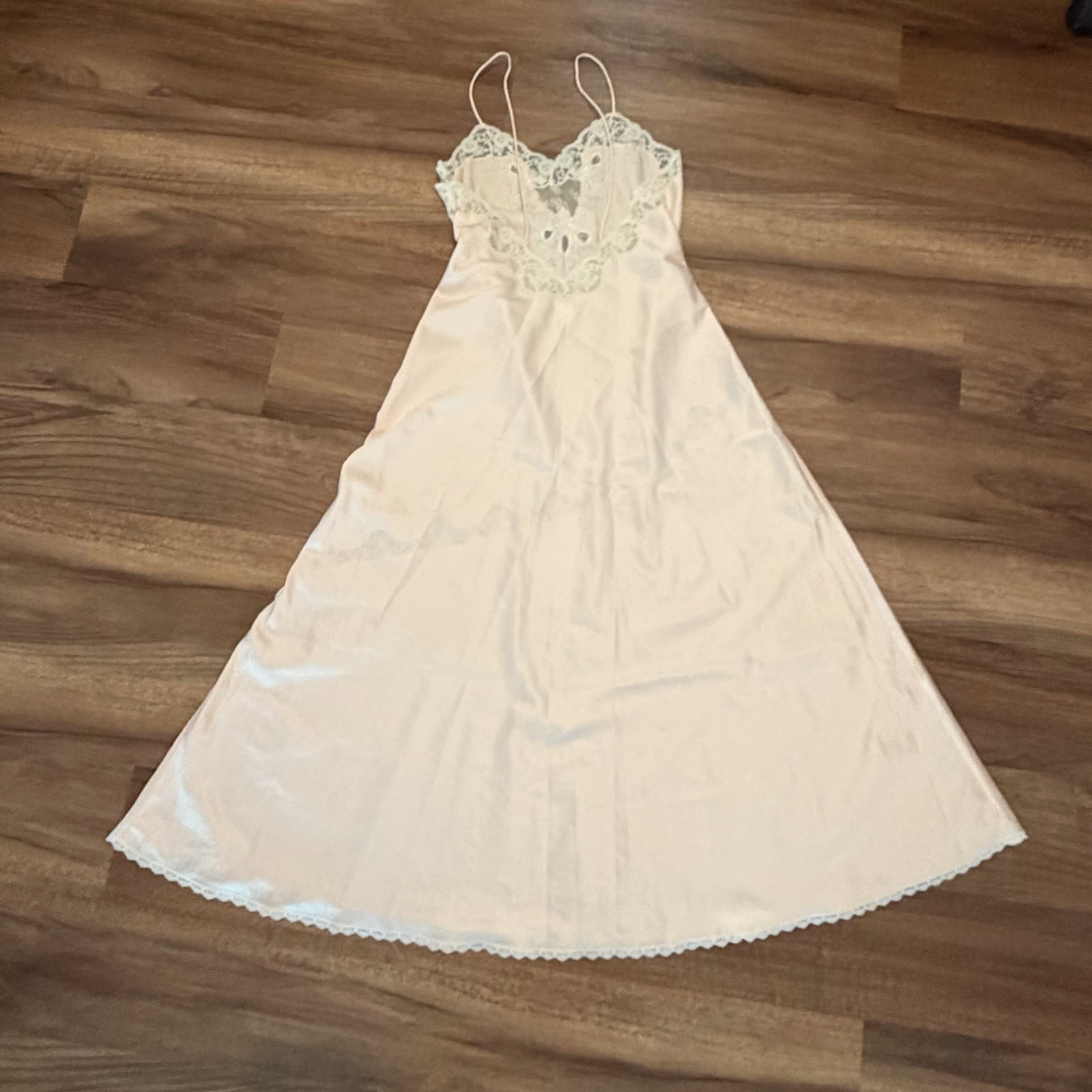 Vintage Sara Beth Night Gown Size Small Satin Lace Pink