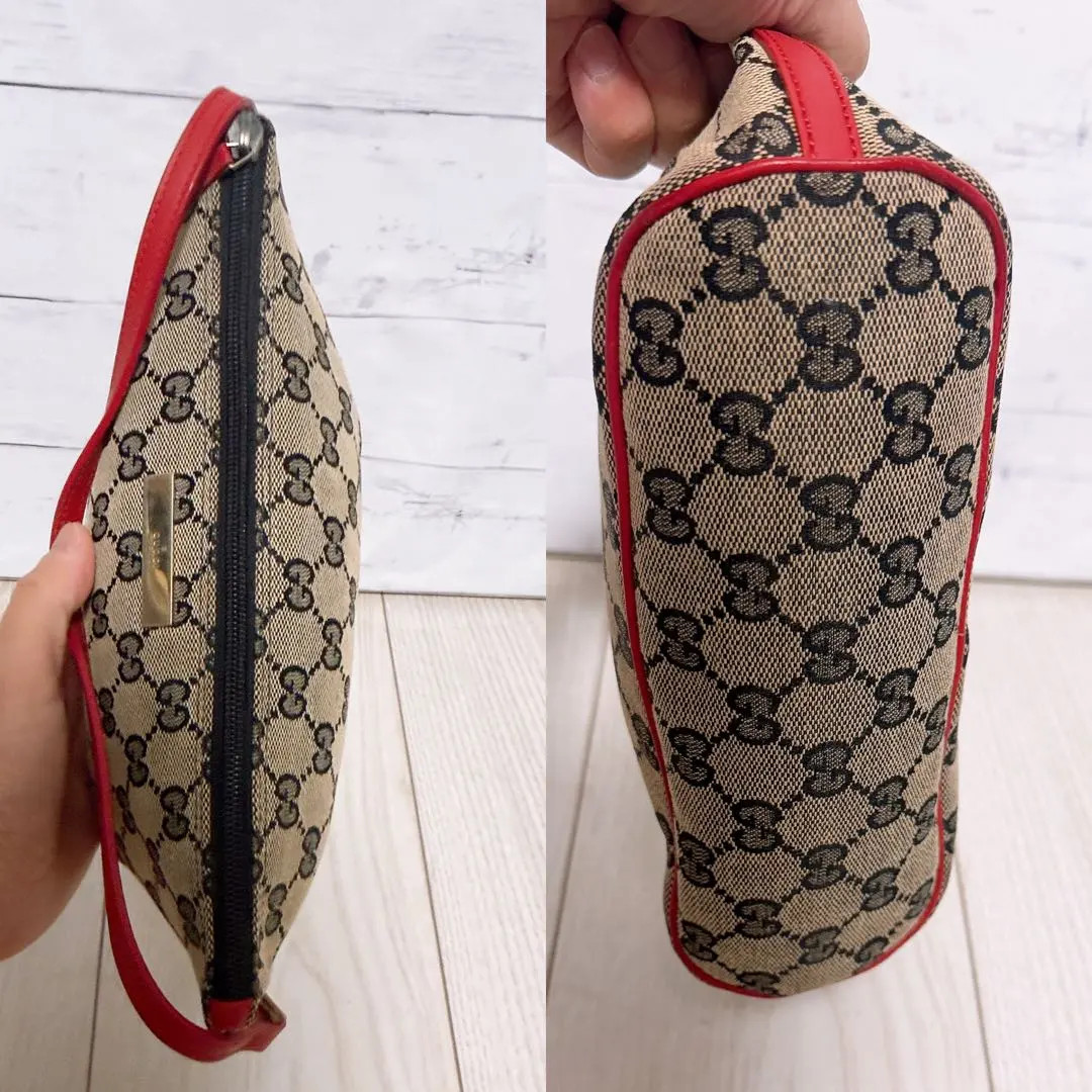 Authentic GUCCI GG Canvas Accessory Pouch Beige Handbag Gold Logo Plate