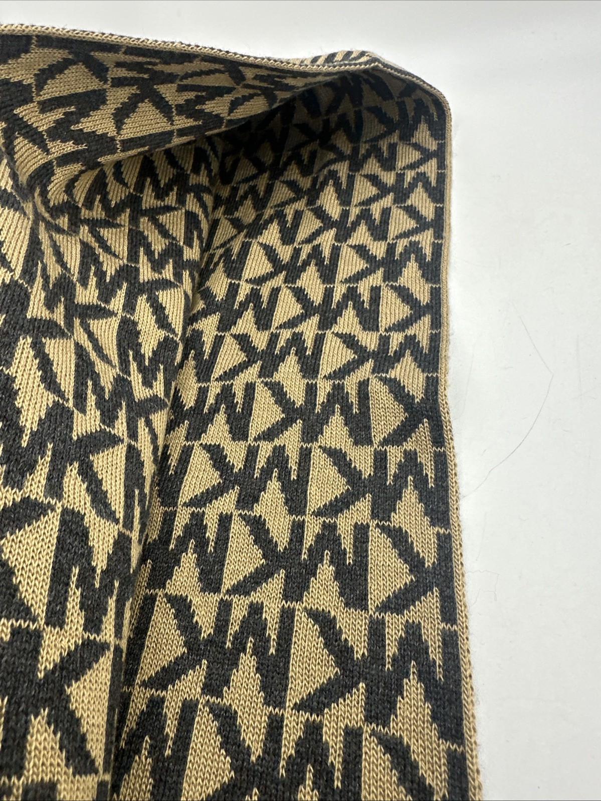 MICHAEL KORS KNITTED FABRIC,ACRYLIC CAMEL+BLACK SCARF,SHAWL,WRAP