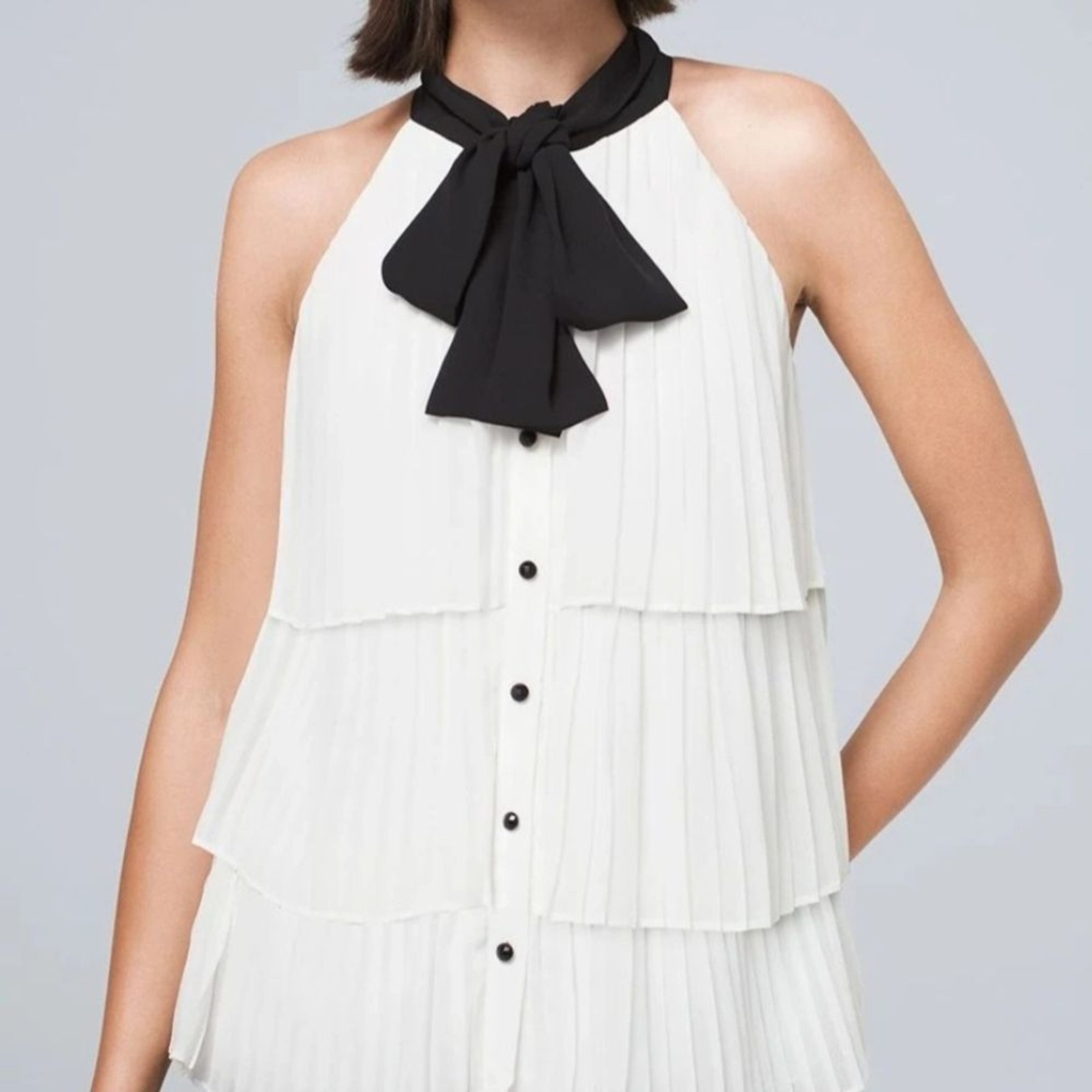 Black and White Sleeveless Blouse