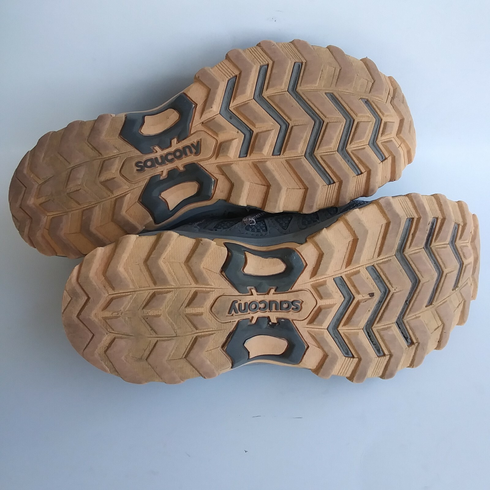 Saucony Excursion Trail Run Anywhere Athletic Sneaker Shoe Womens 7.5 W