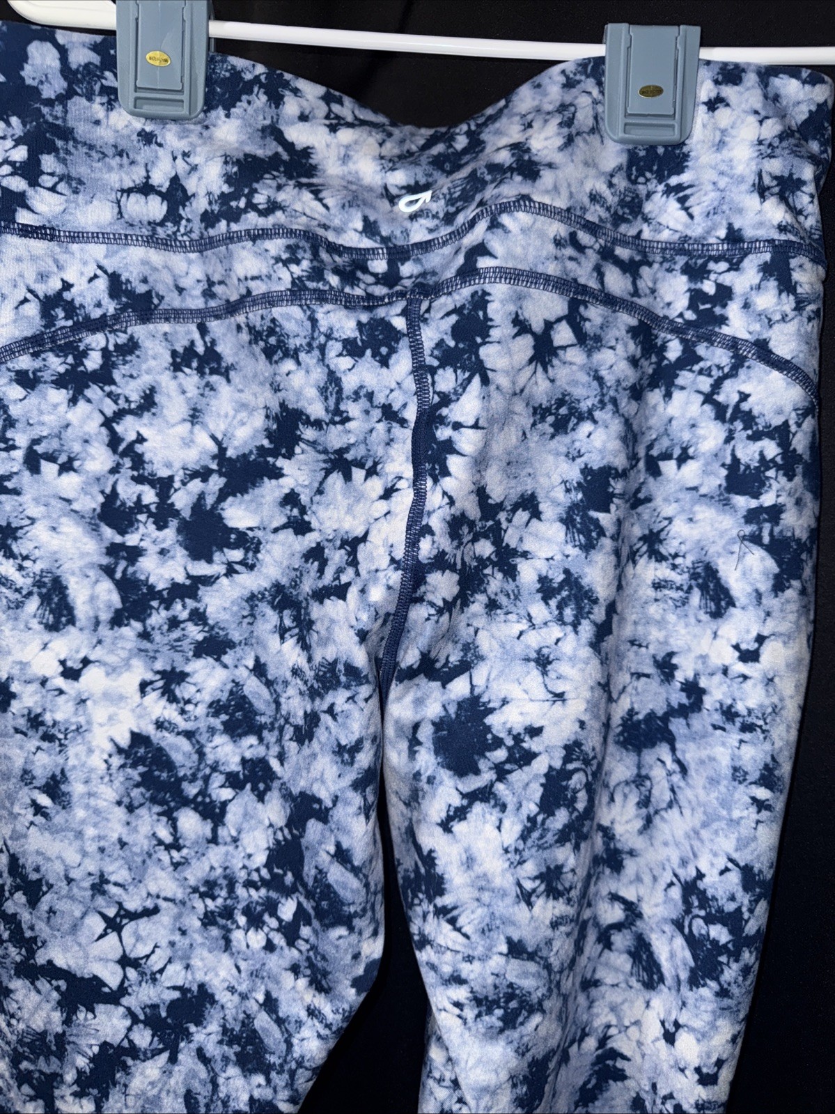 Blue, White Gap Fitness Size Medium Leggings -Stretch For Sports & Everyday Use