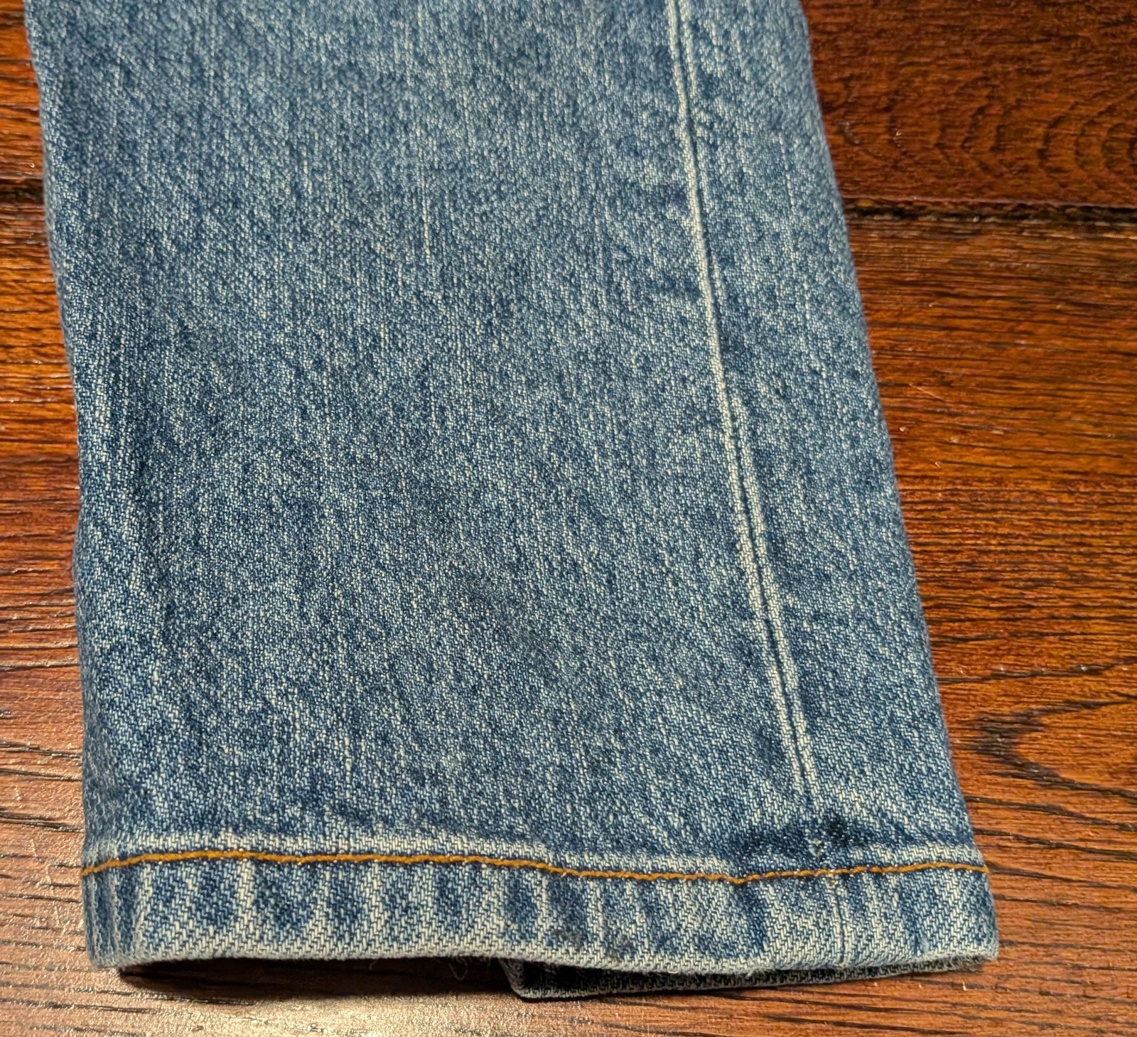 Reformation Women’s Liza High Straight Jean in Palermo Wash – 25(12.75″)x29.5″